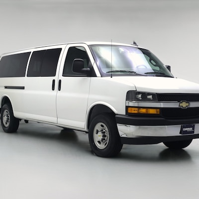 2024 Chevrolet Express 3500 LT