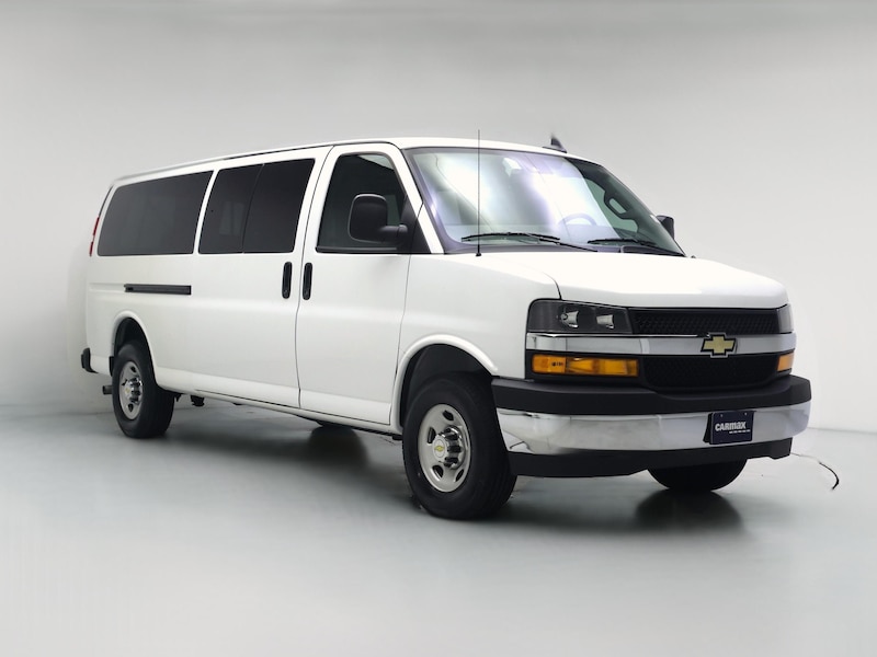 2024 Chevrolet Express 3500 LT