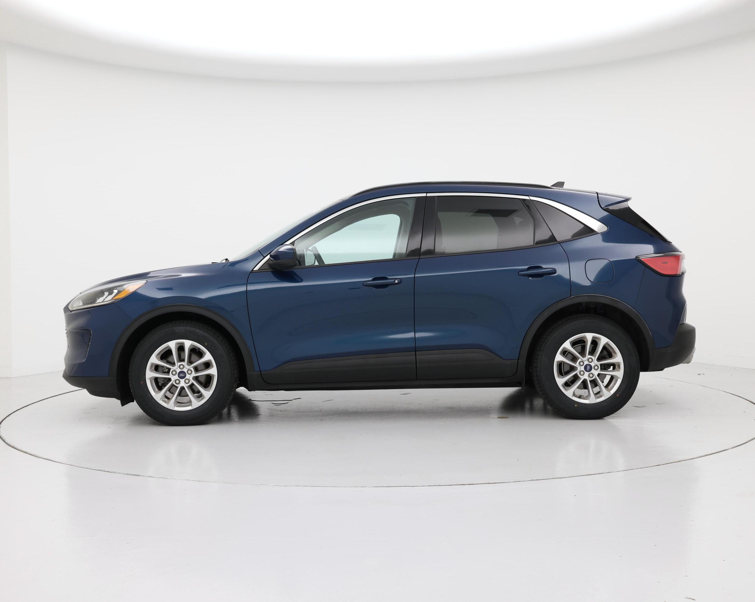 Thumbnail: 2020 Ford Escape - 3