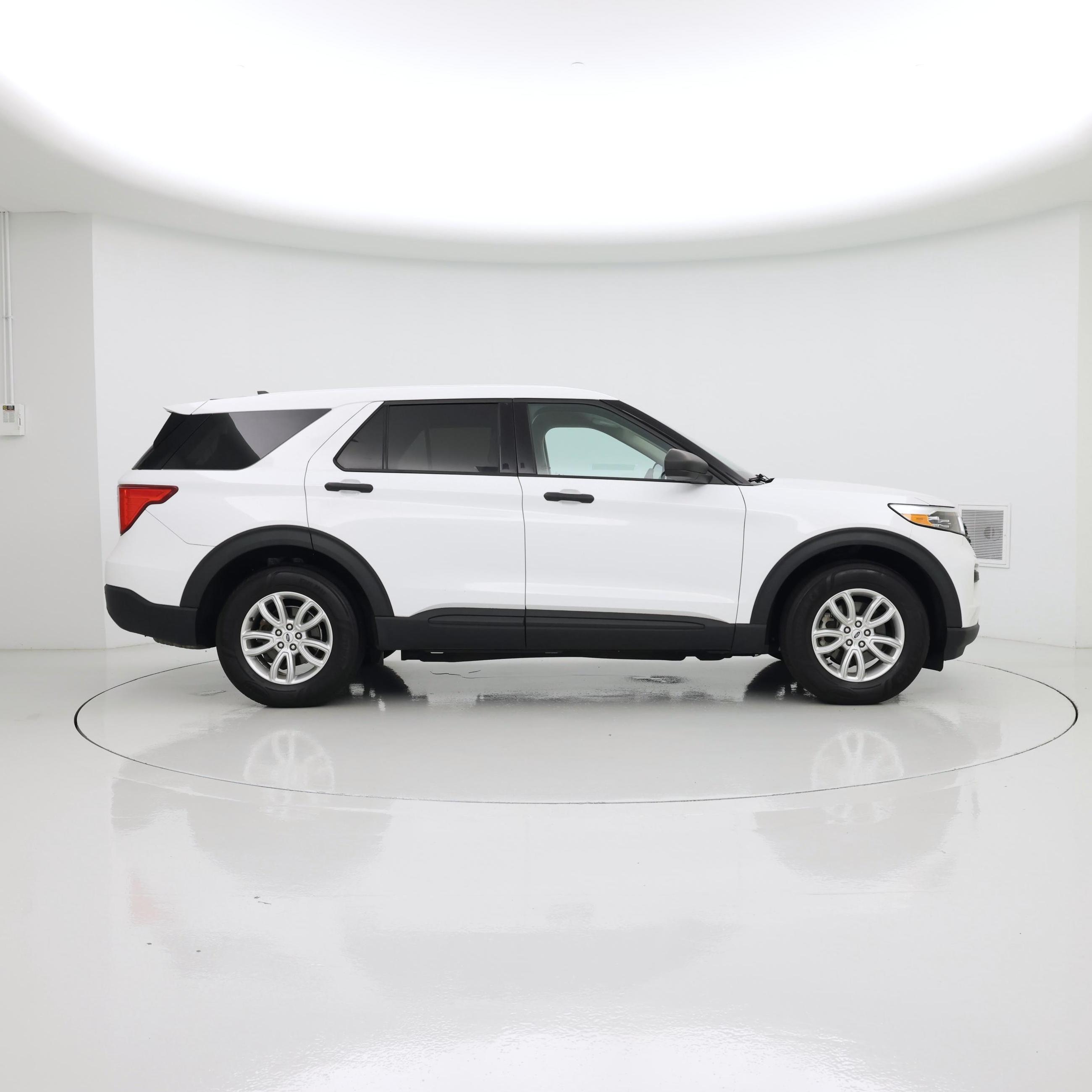 Thumbnail: 2021 Ford Explorer - 7