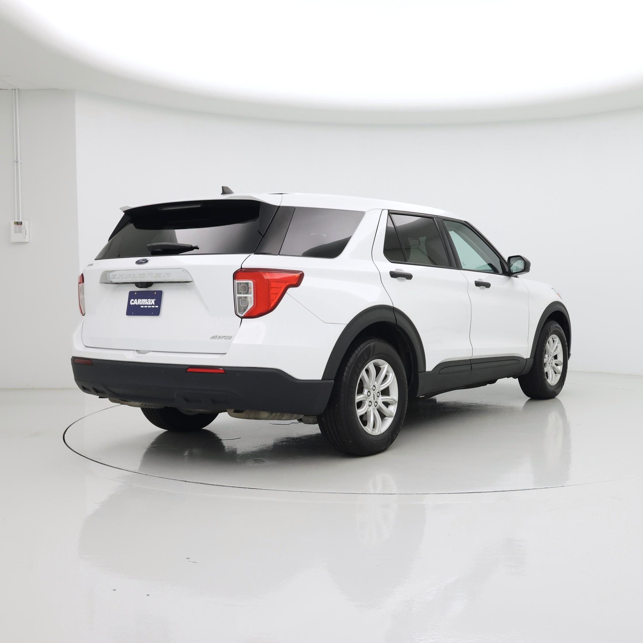 Thumbnail: 2021 Ford Explorer - 8