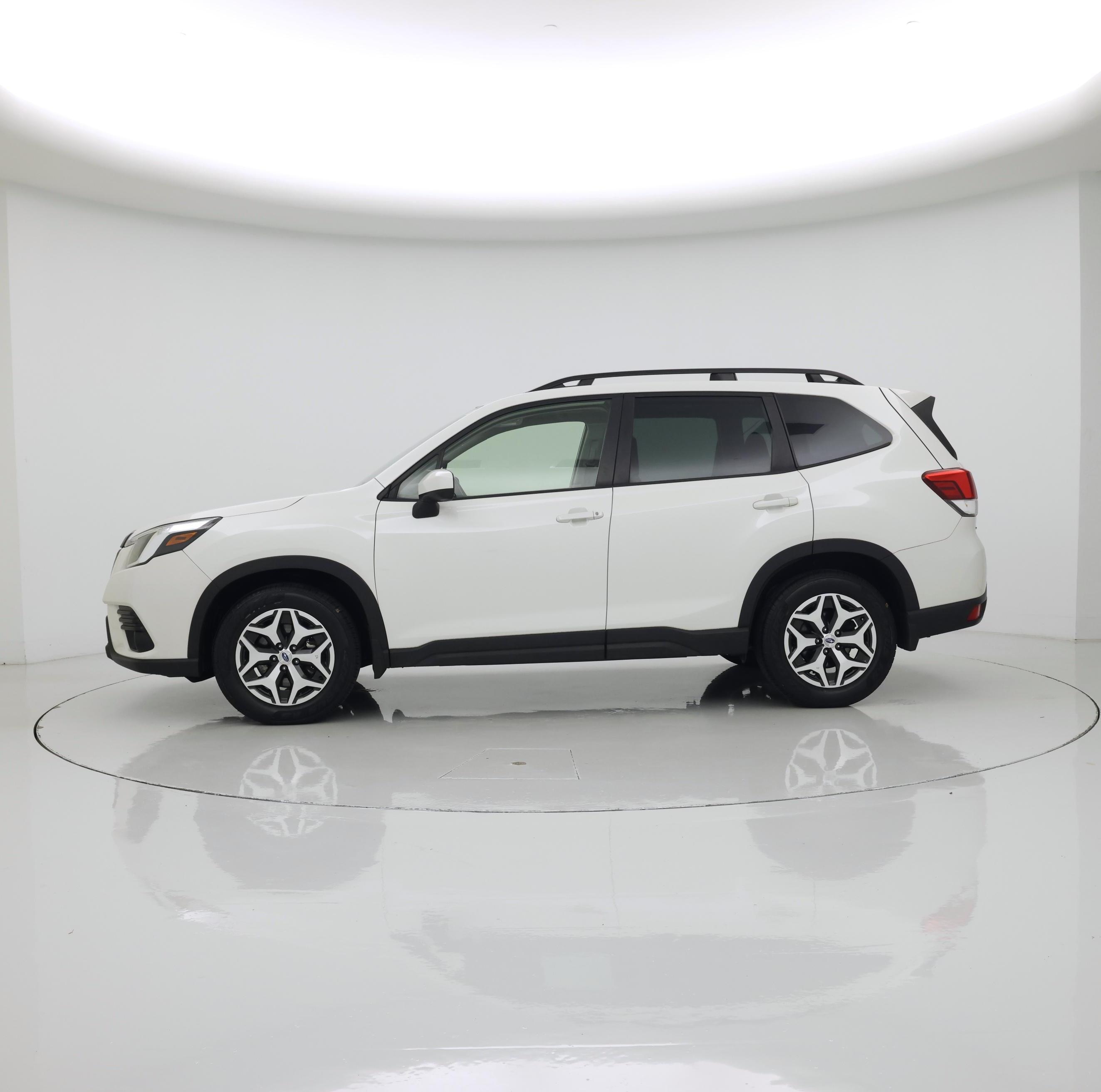 Thumbnail: 2023 Subaru Forester - 3