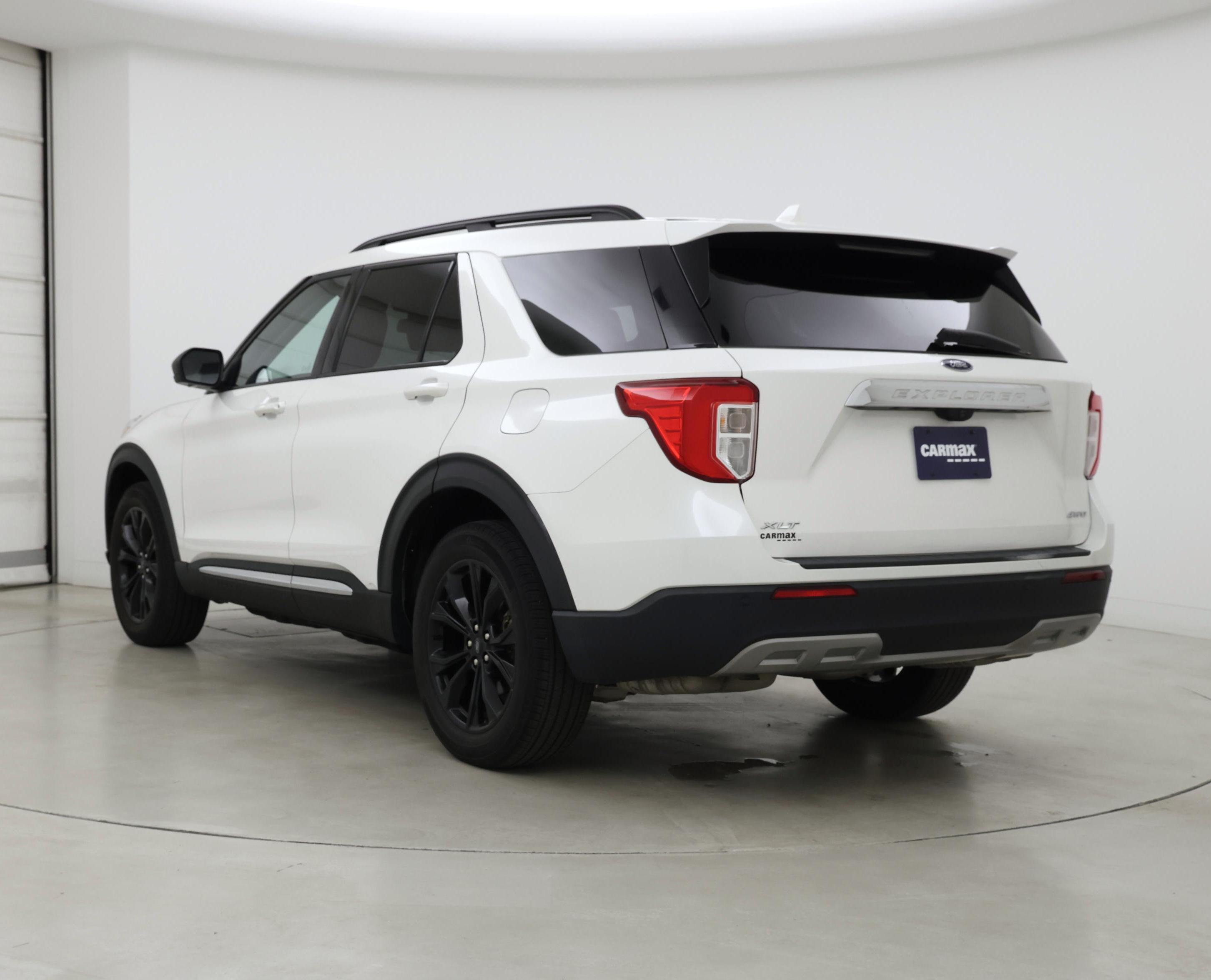 Thumbnail: 2023 Ford Explorer - 2