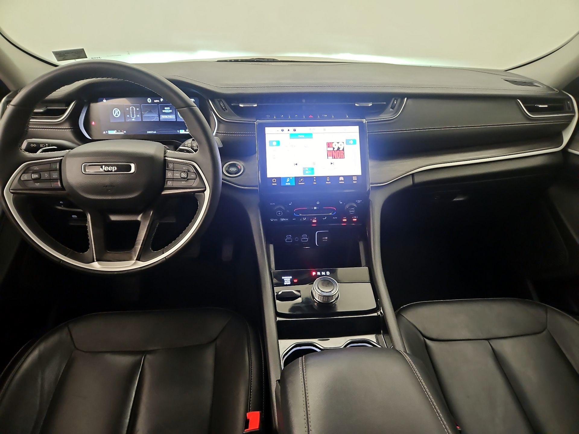 Thumbnail: 2023 Jeep Grand Cherokee - 9