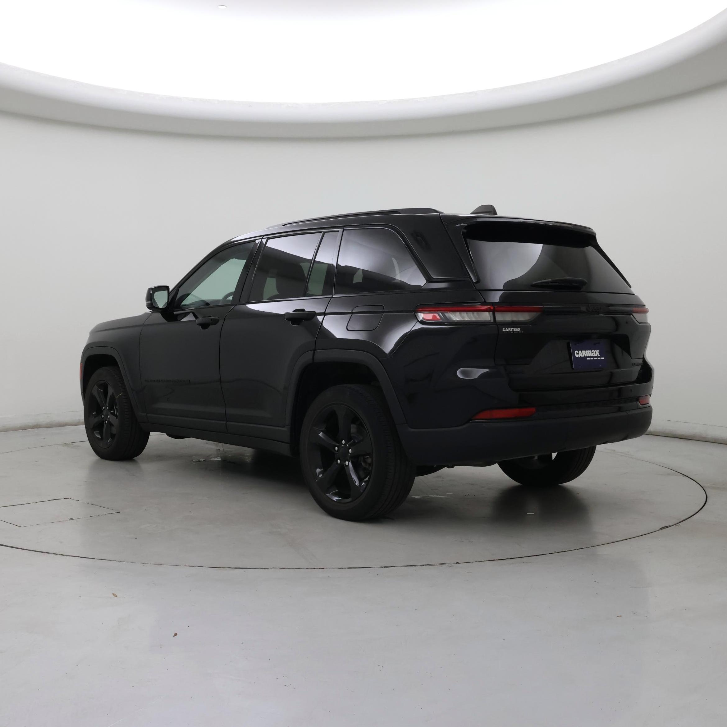 Thumbnail: 2023 Jeep Grand Cherokee - 2