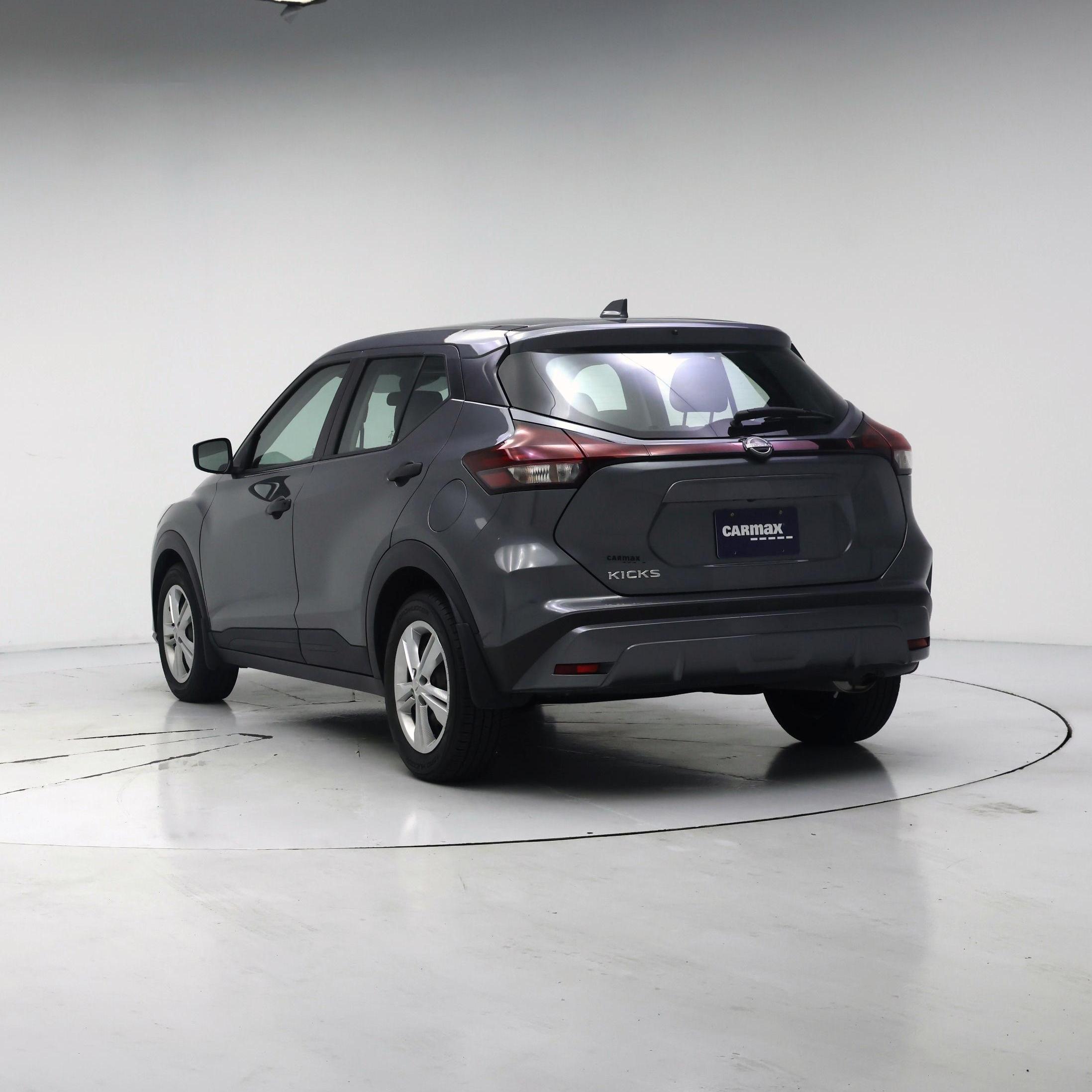 Thumbnail: 2023 Nissan Kicks - 2