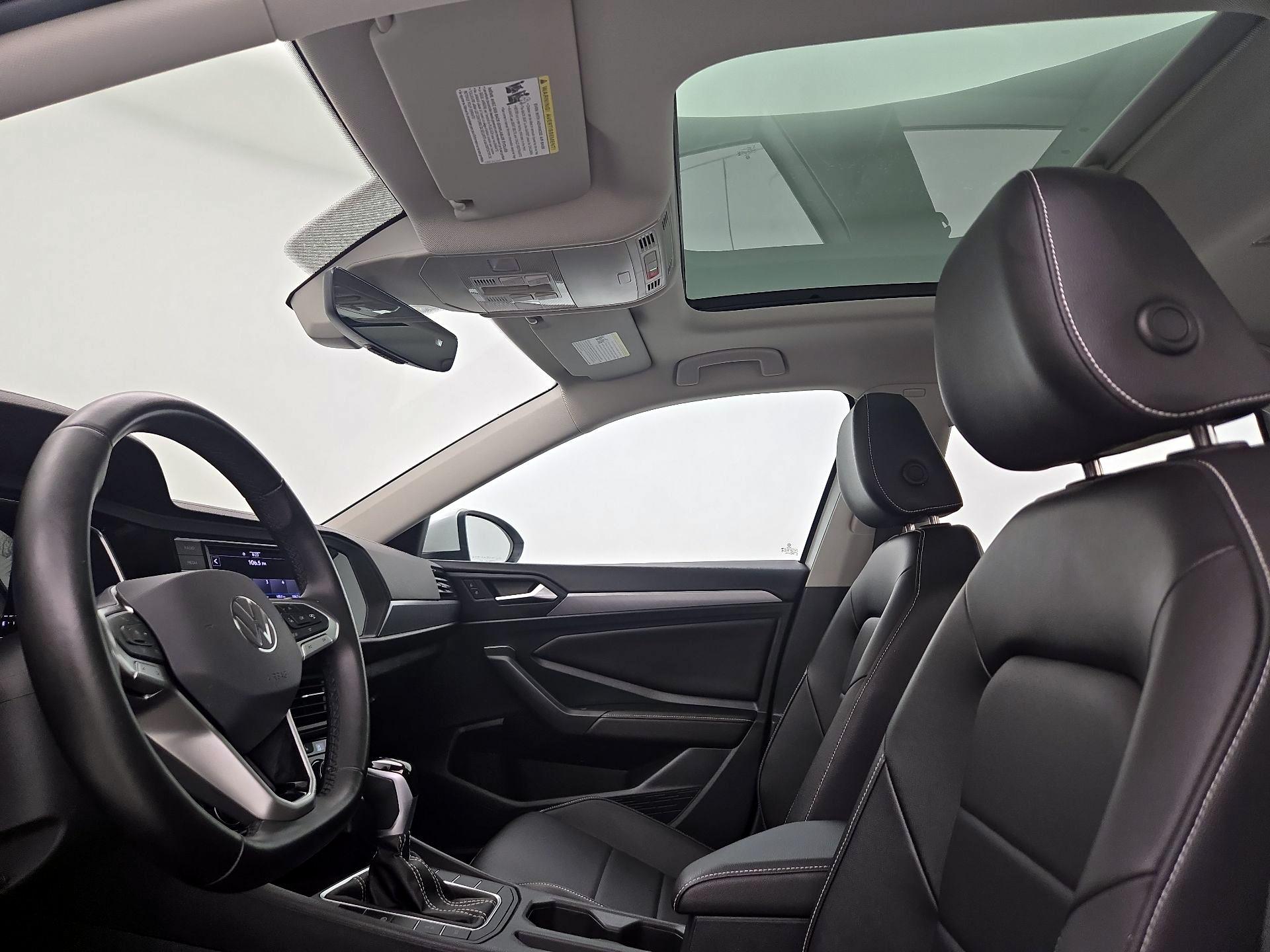 Thumbnail: 2023 Volkswagen Jetta - 19