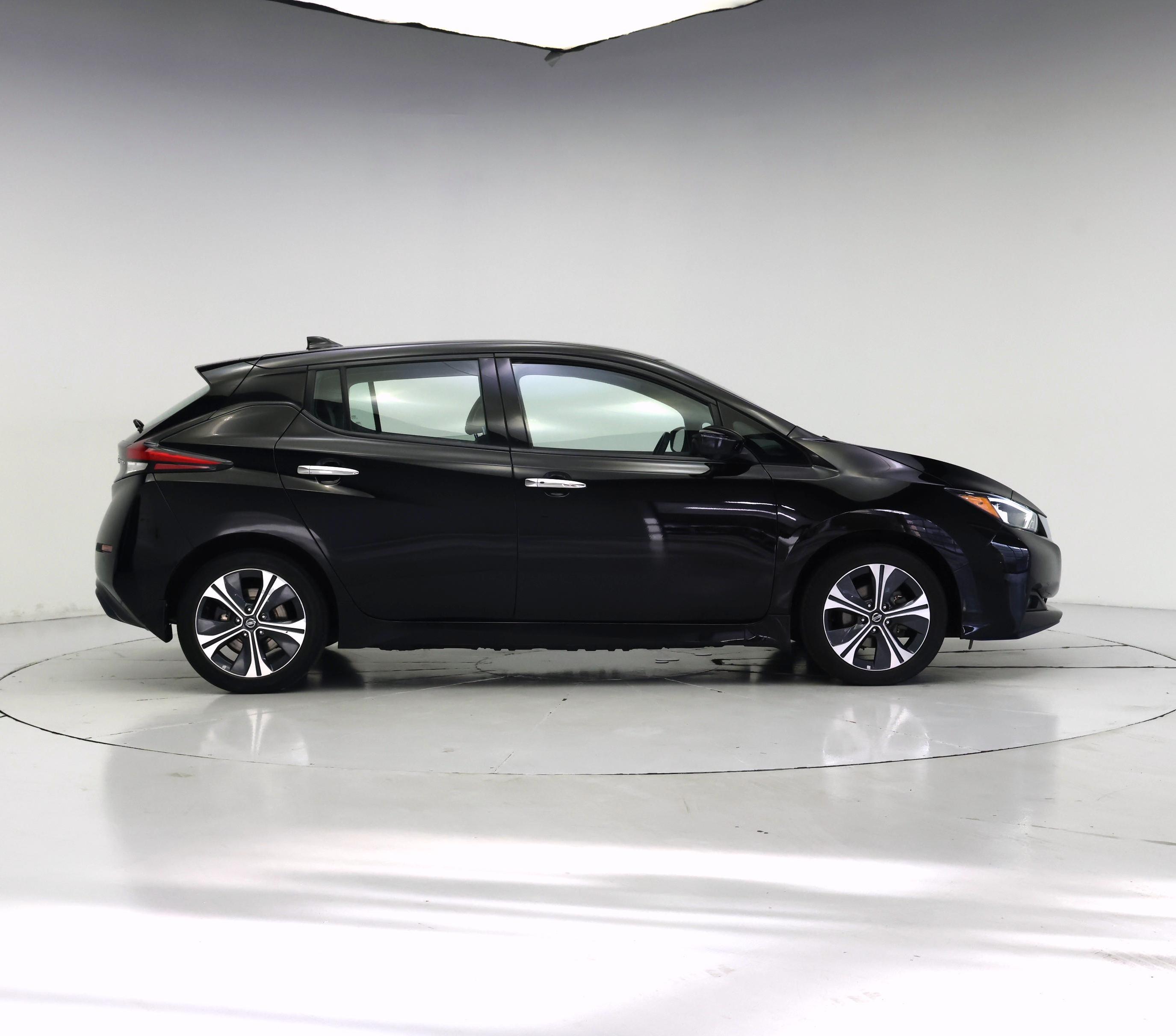 Thumbnail: 2021 Nissan Leaf - 7