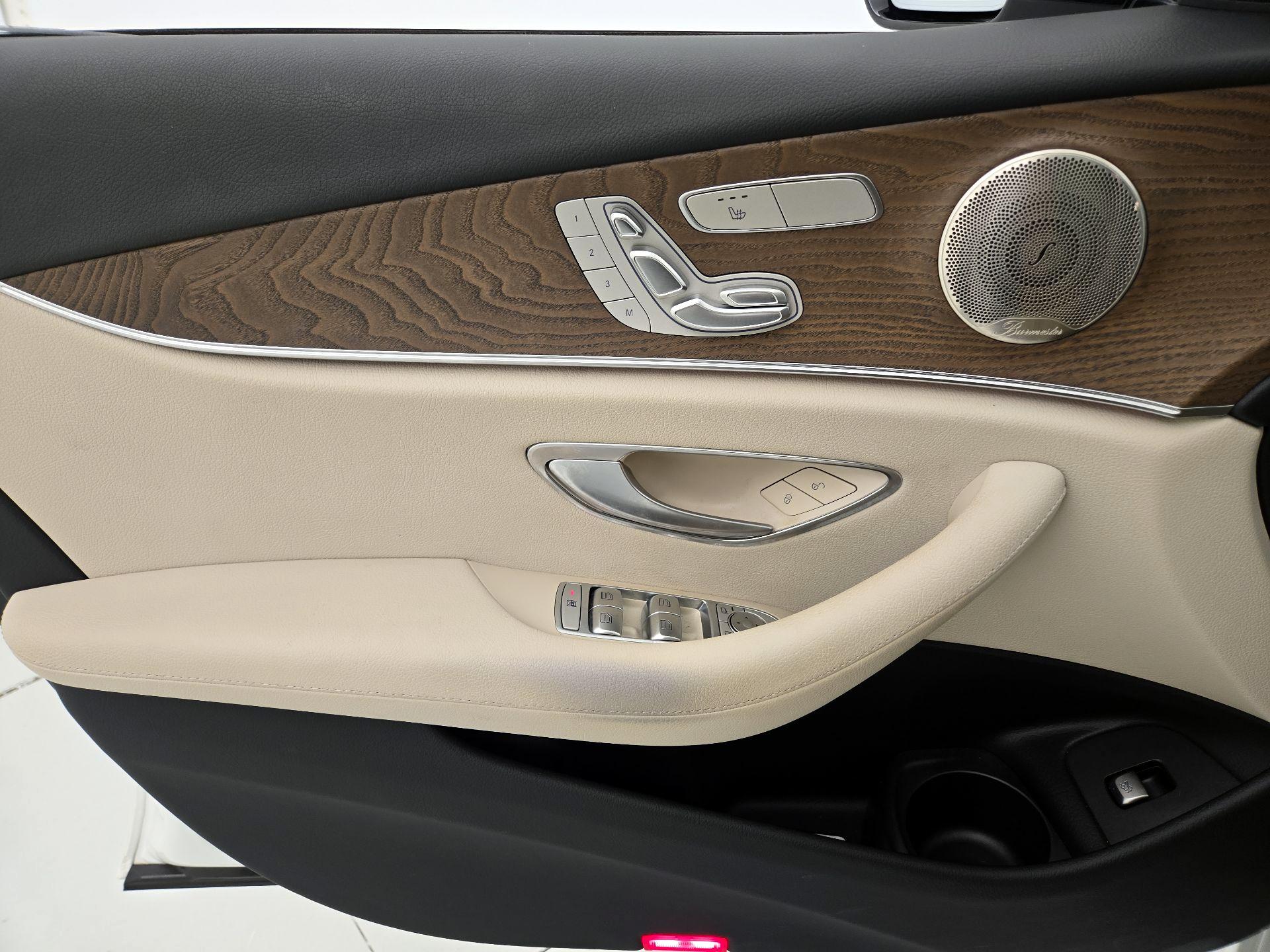 Thumbnail: 2023 Mercedes-Benz E-Class - 12
