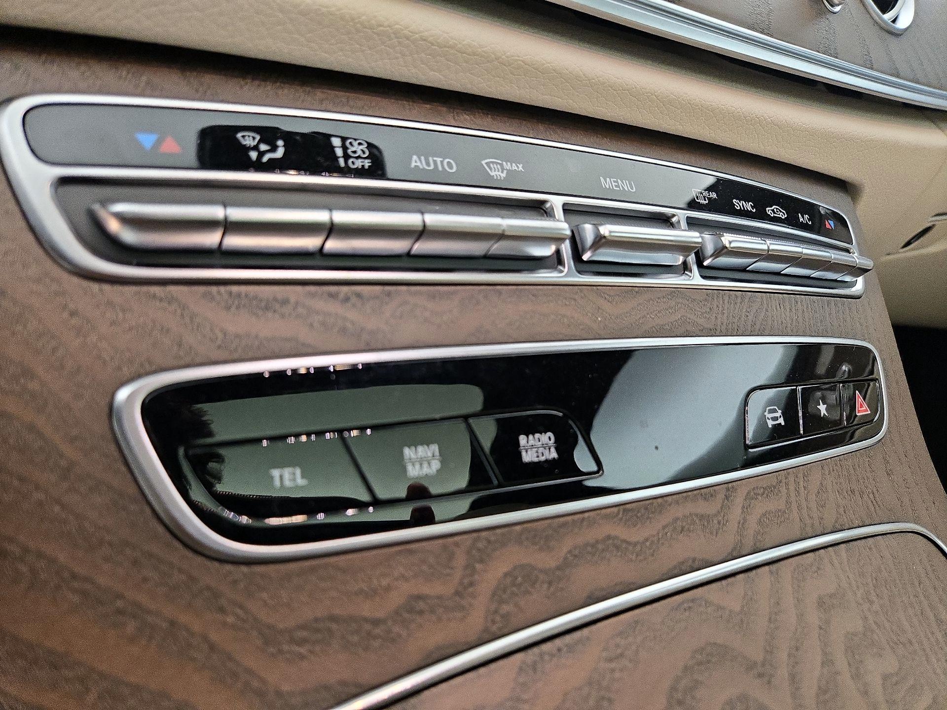 Thumbnail: 2023 Mercedes-Benz E-Class - 17