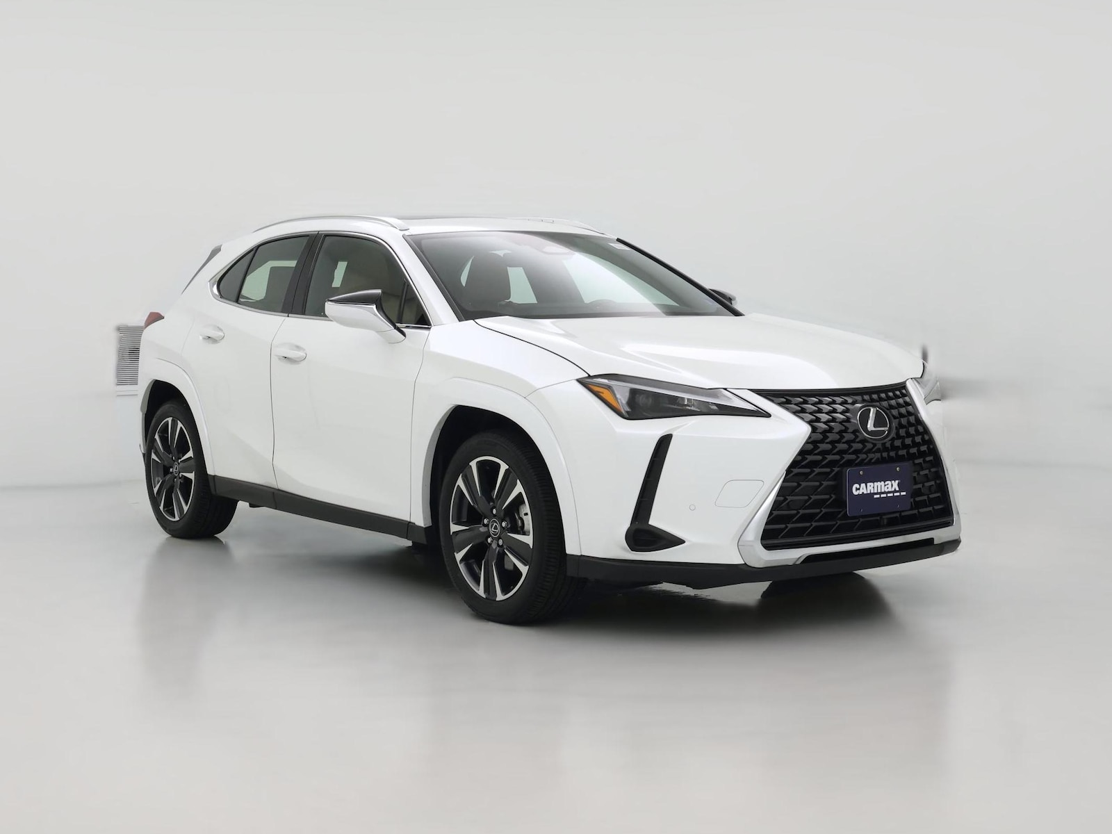 2025 Lexus UX
