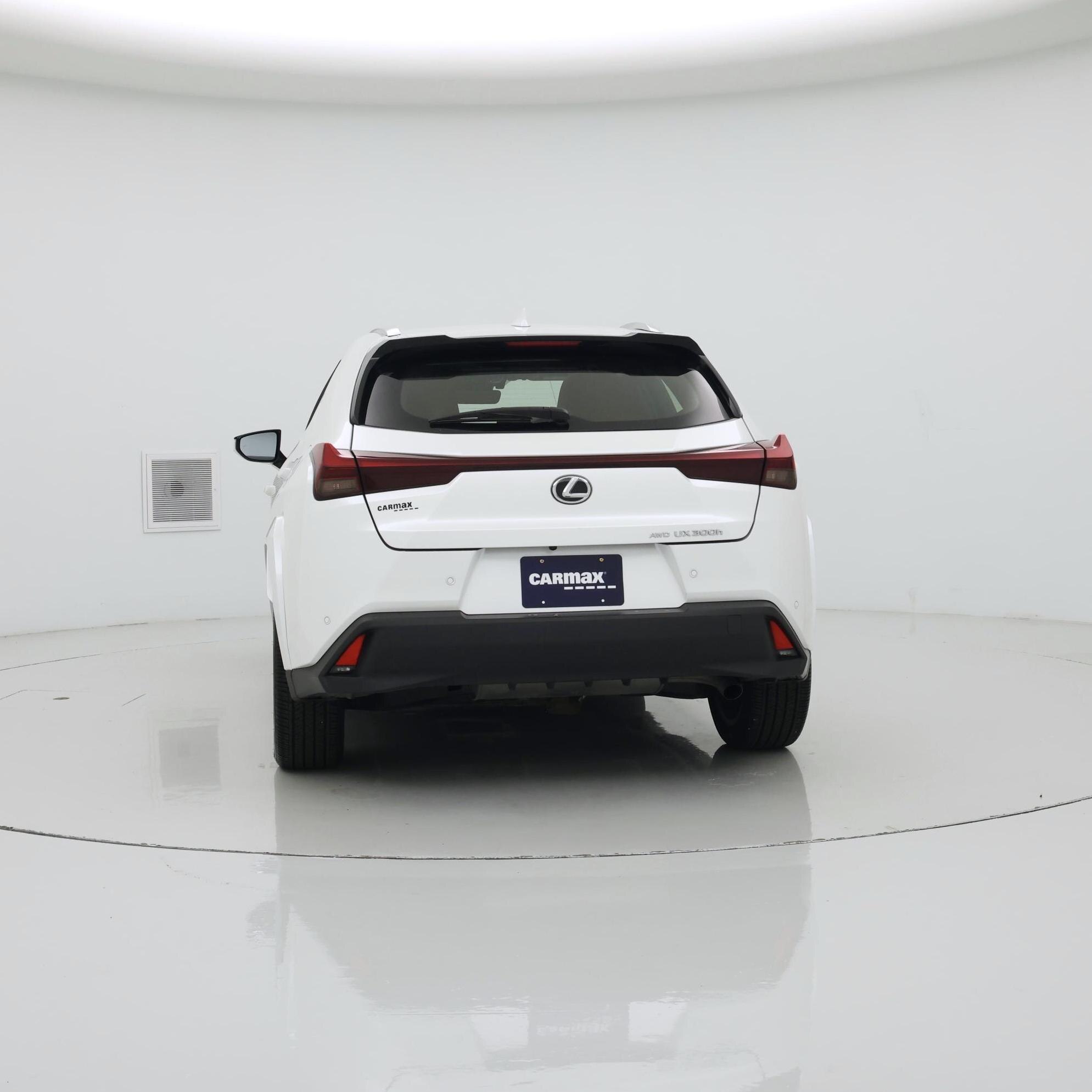 Thumbnail: 2025 Lexus UX - 6