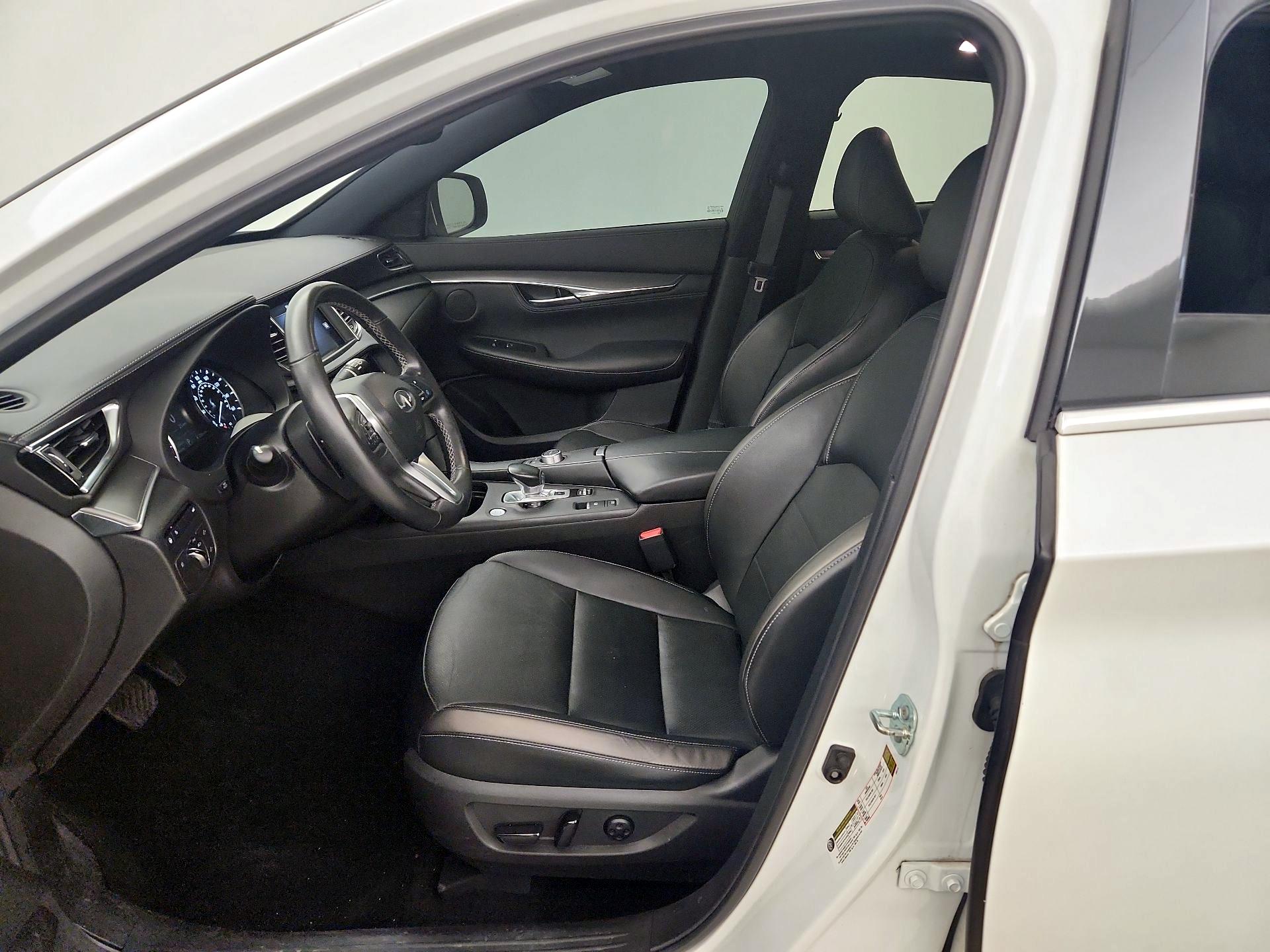 Thumbnail: 2023 INFINITI QX55 - 11