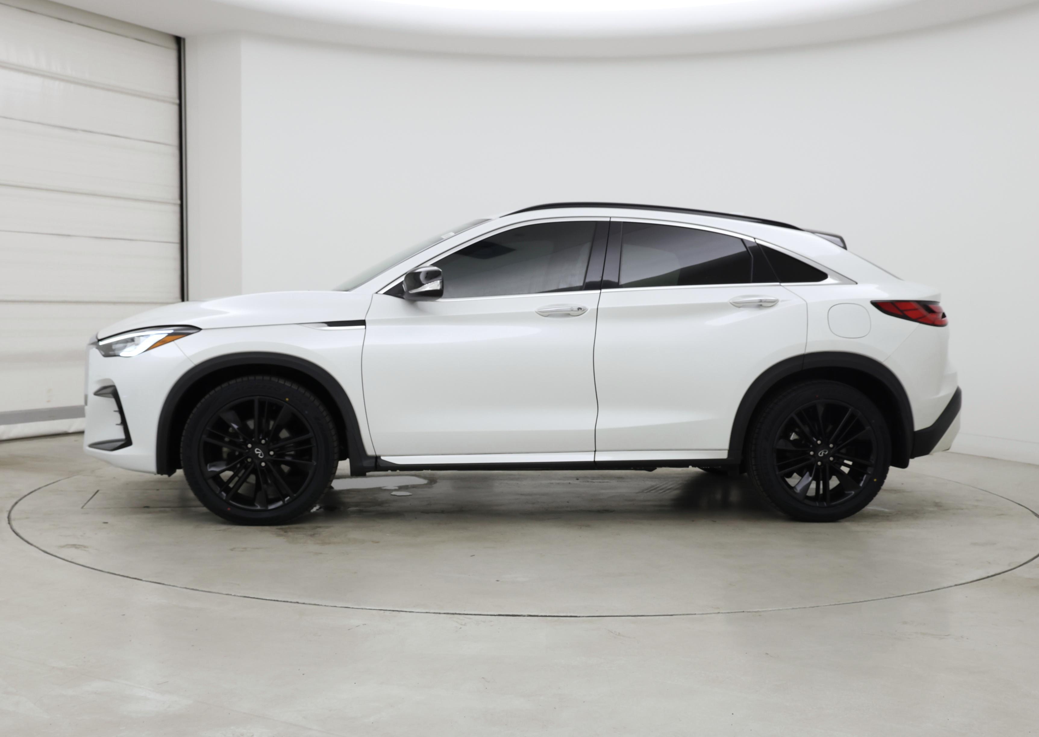 Thumbnail: 2023 INFINITI QX55 - 3