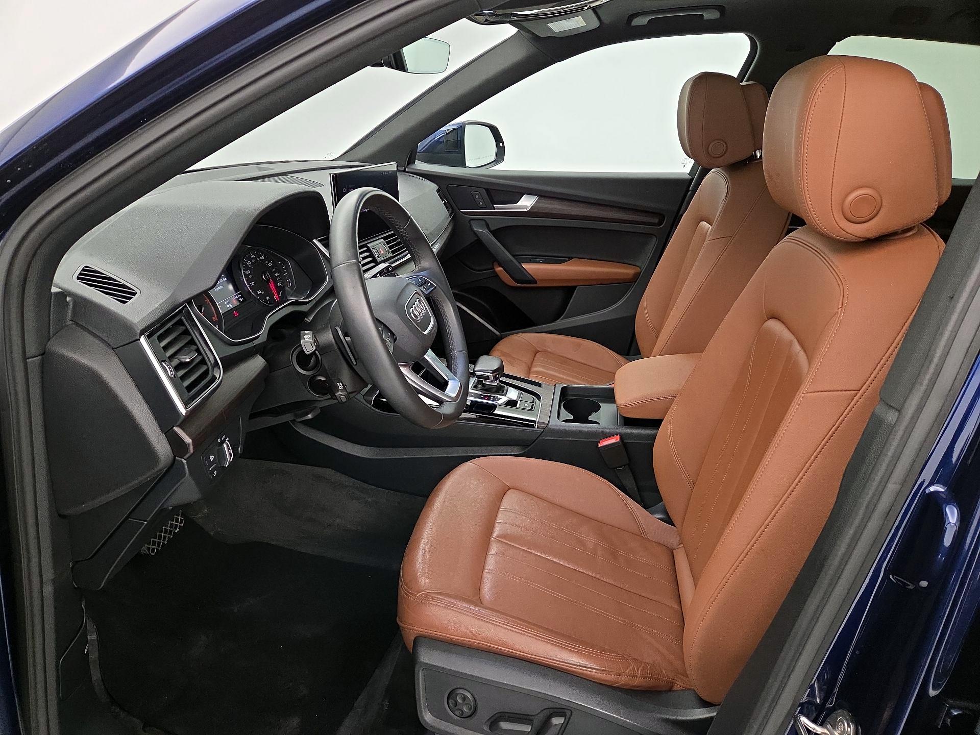Thumbnail: 2023 Audi Q5 - 11