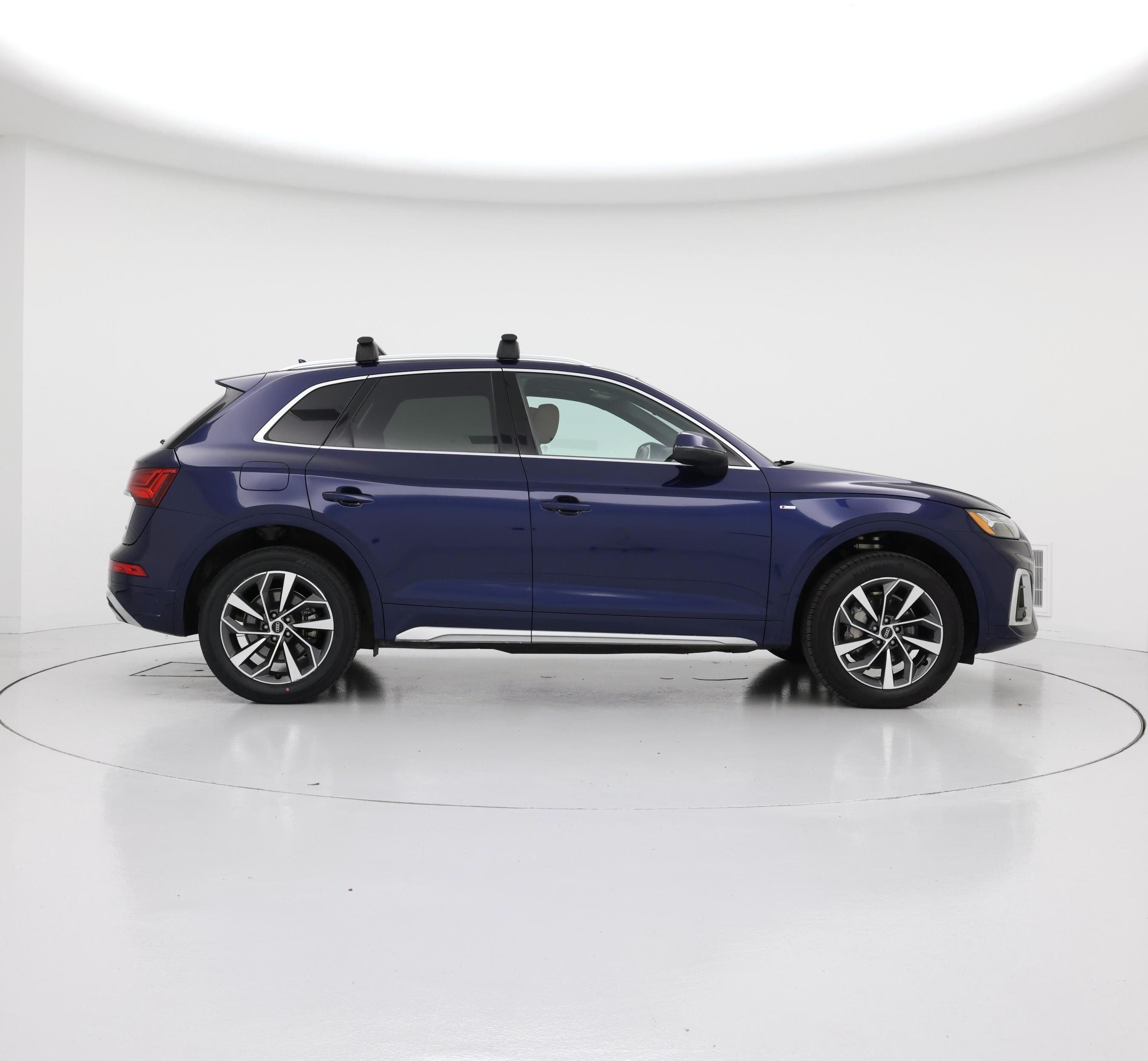 Thumbnail: 2023 Audi Q5 - 7