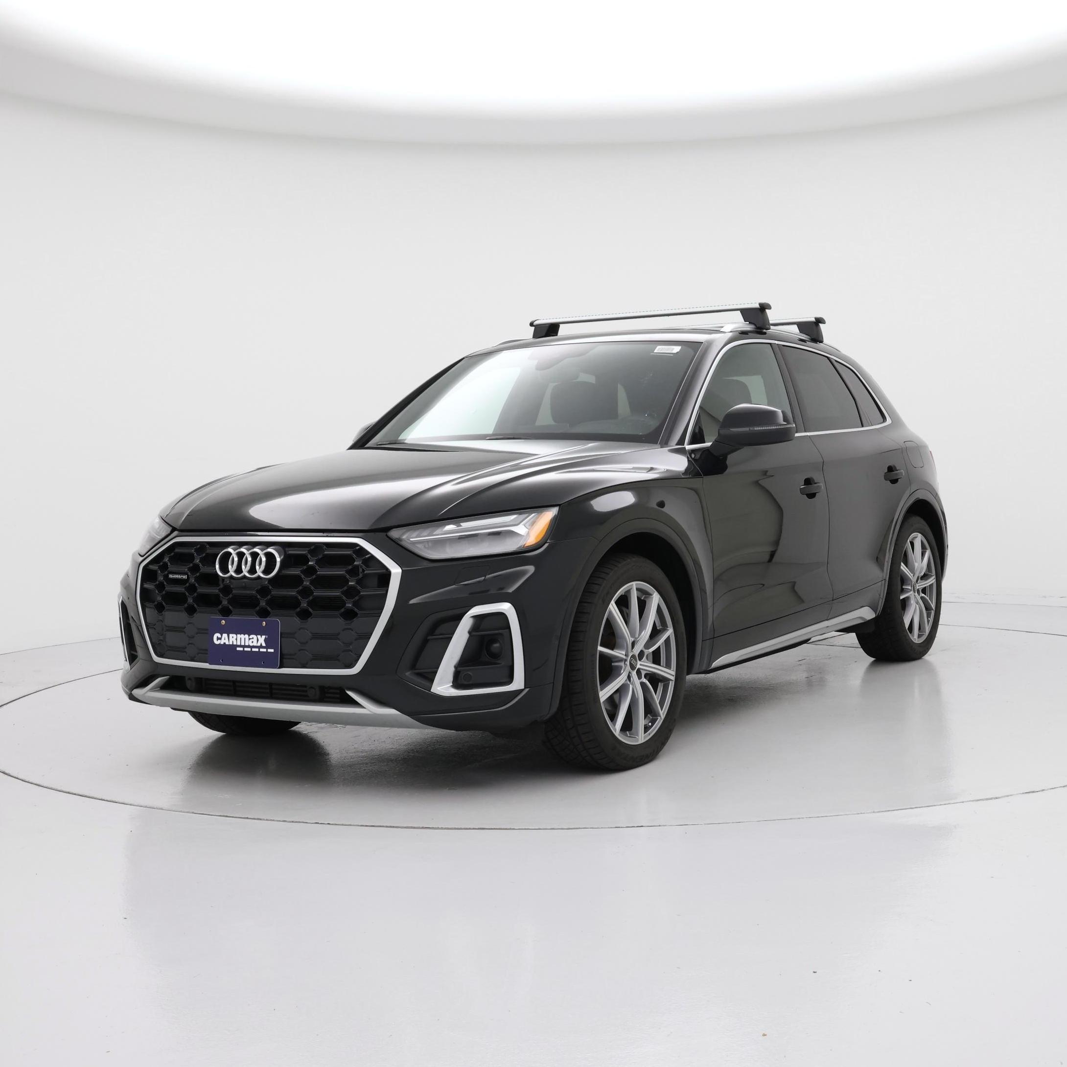 Thumbnail: 2022 Audi Q5 - 4