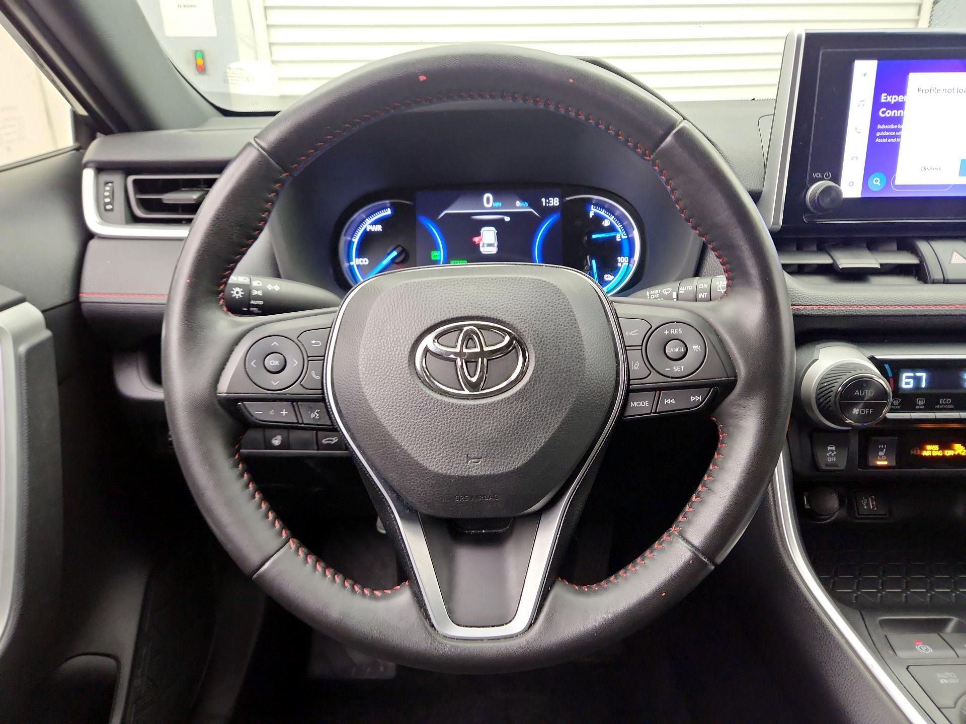 Thumbnail: 2023 Toyota RAV4 - 10