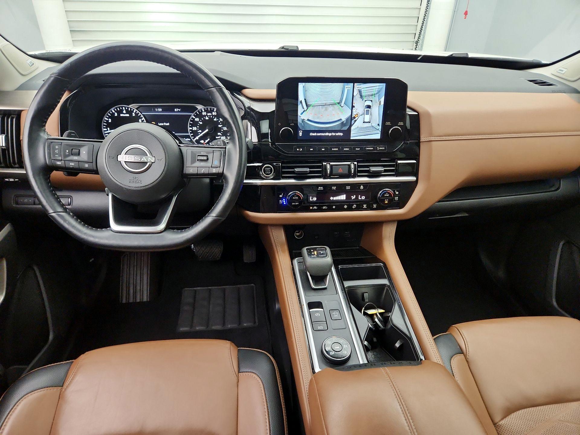 Thumbnail: 2023 Nissan Pathfinder - 9