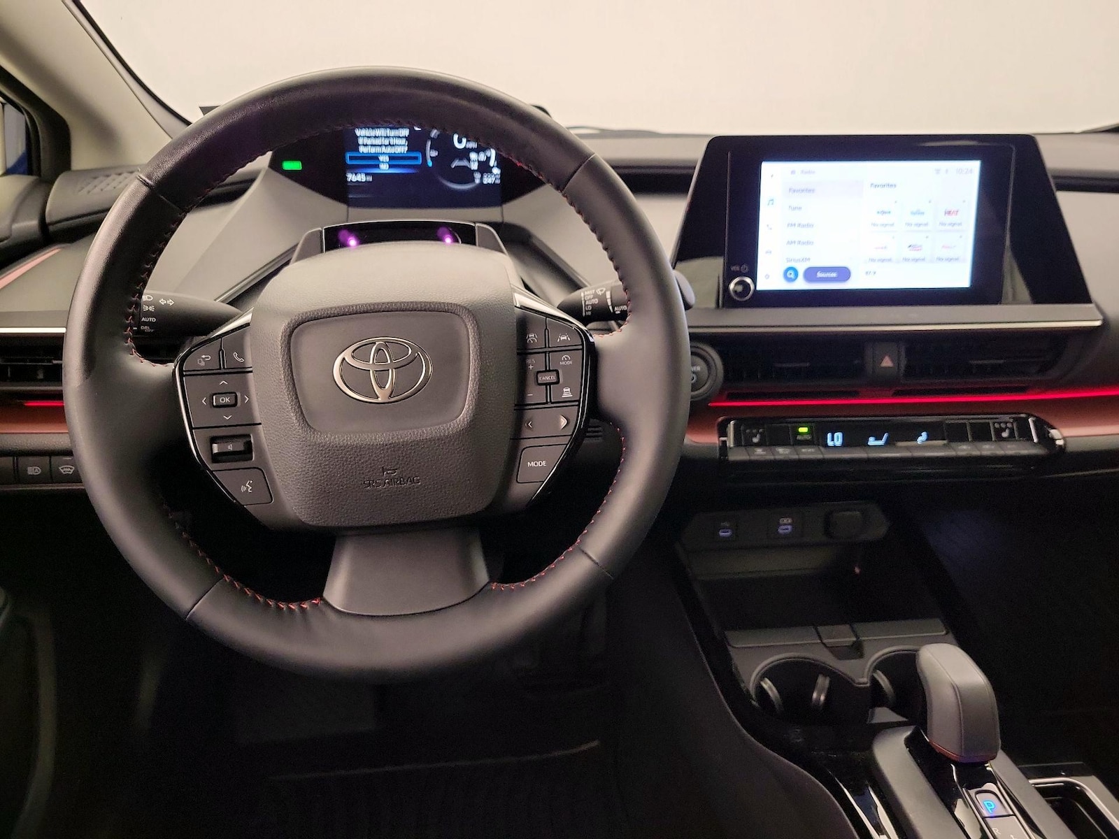 2024 Toyota Prius Prime XSE - Photo 11