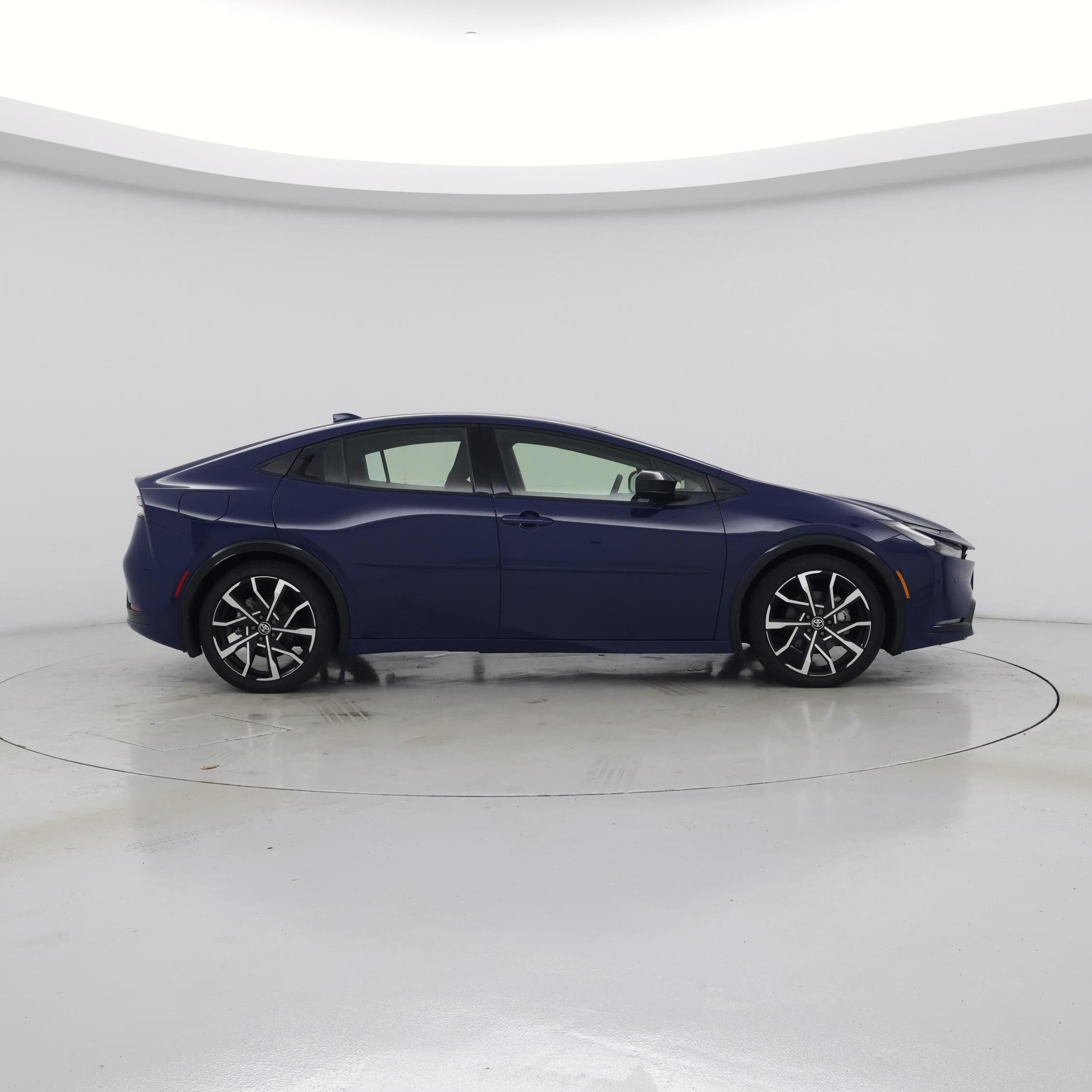 Thumbnail: 2024 Toyota Prius Prime - 7