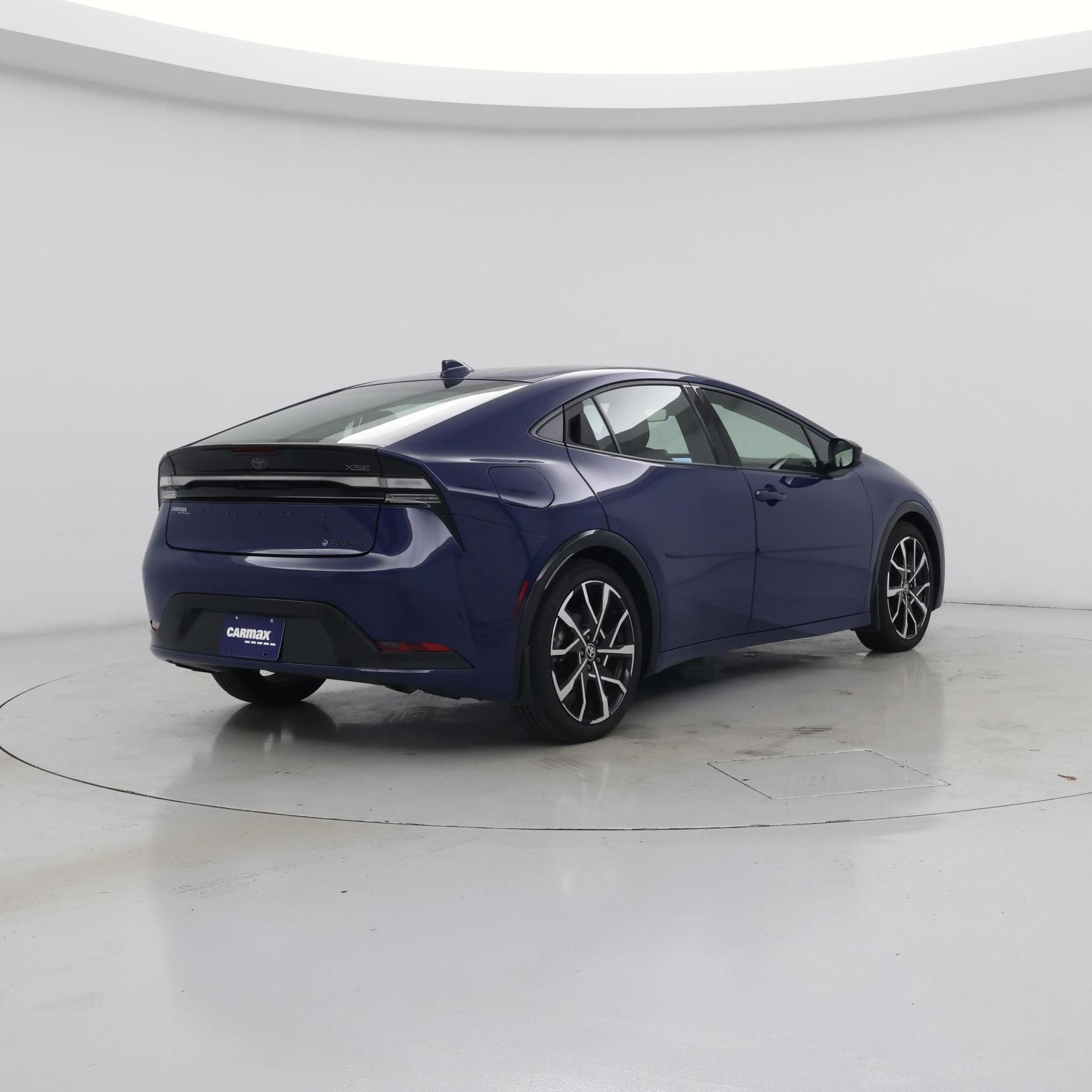 Thumbnail: 2024 Toyota Prius Prime - 8