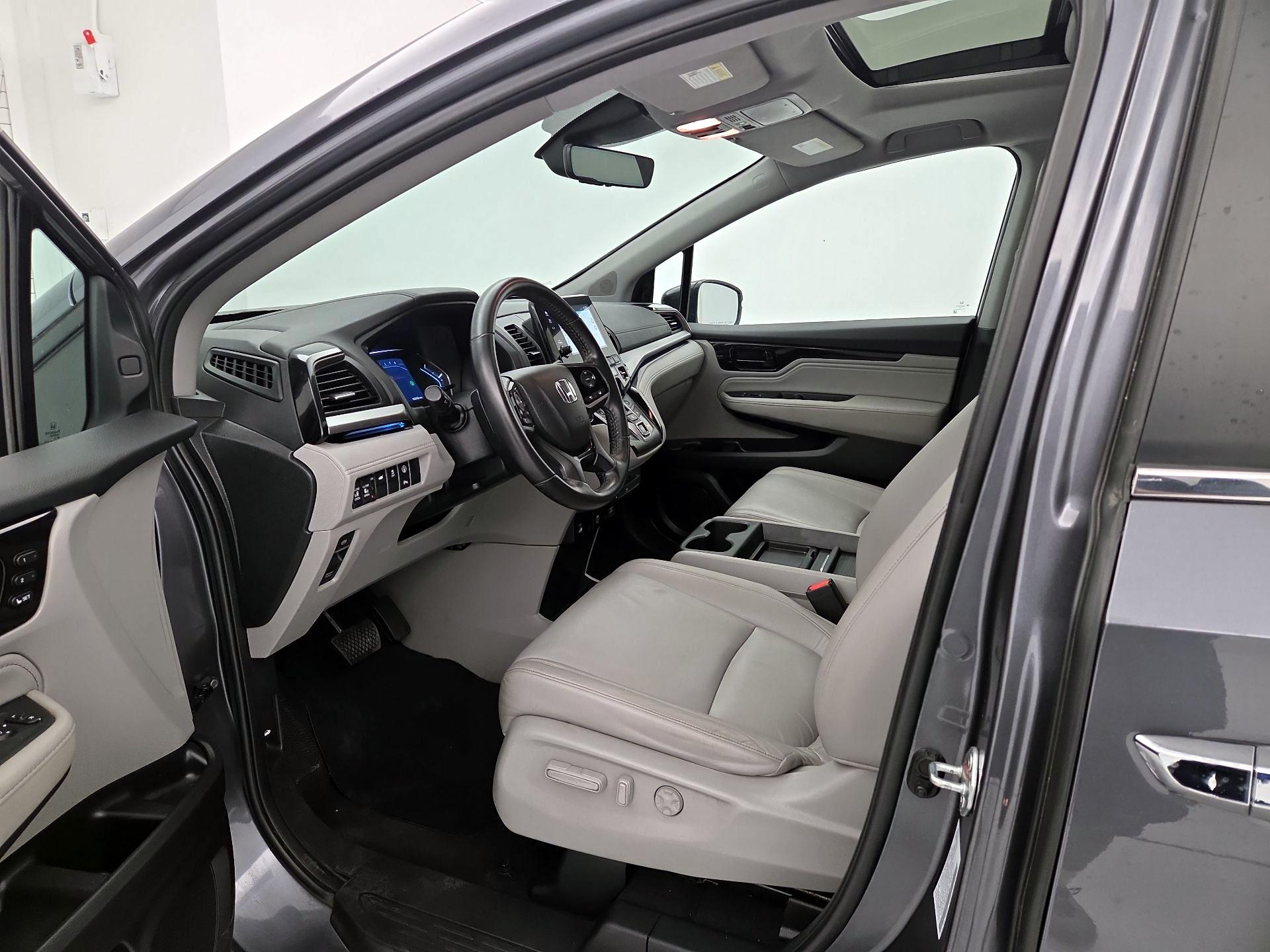 Thumbnail: 2023 Honda Odyssey - 11