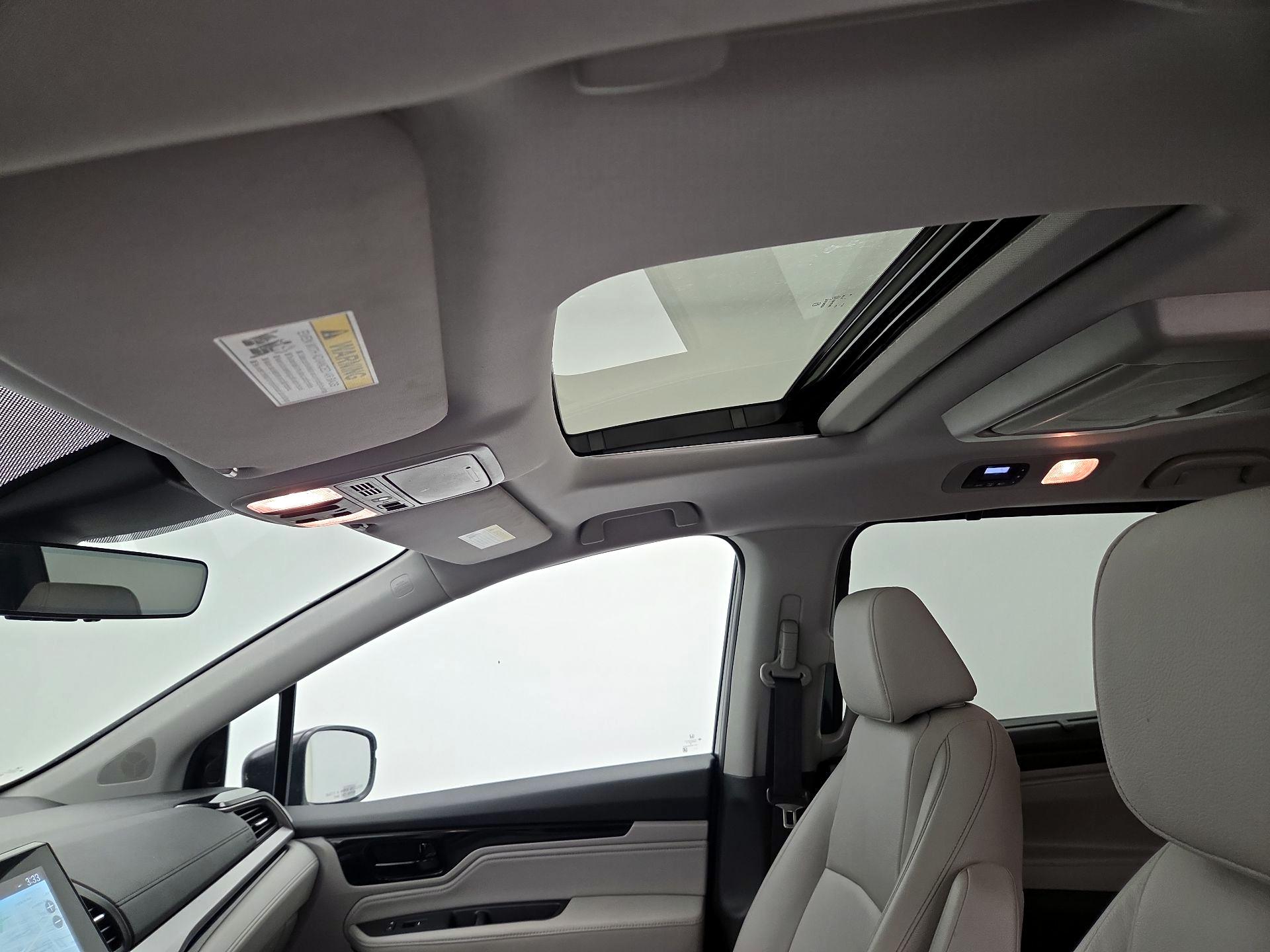 Thumbnail: 2023 Honda Odyssey - 20