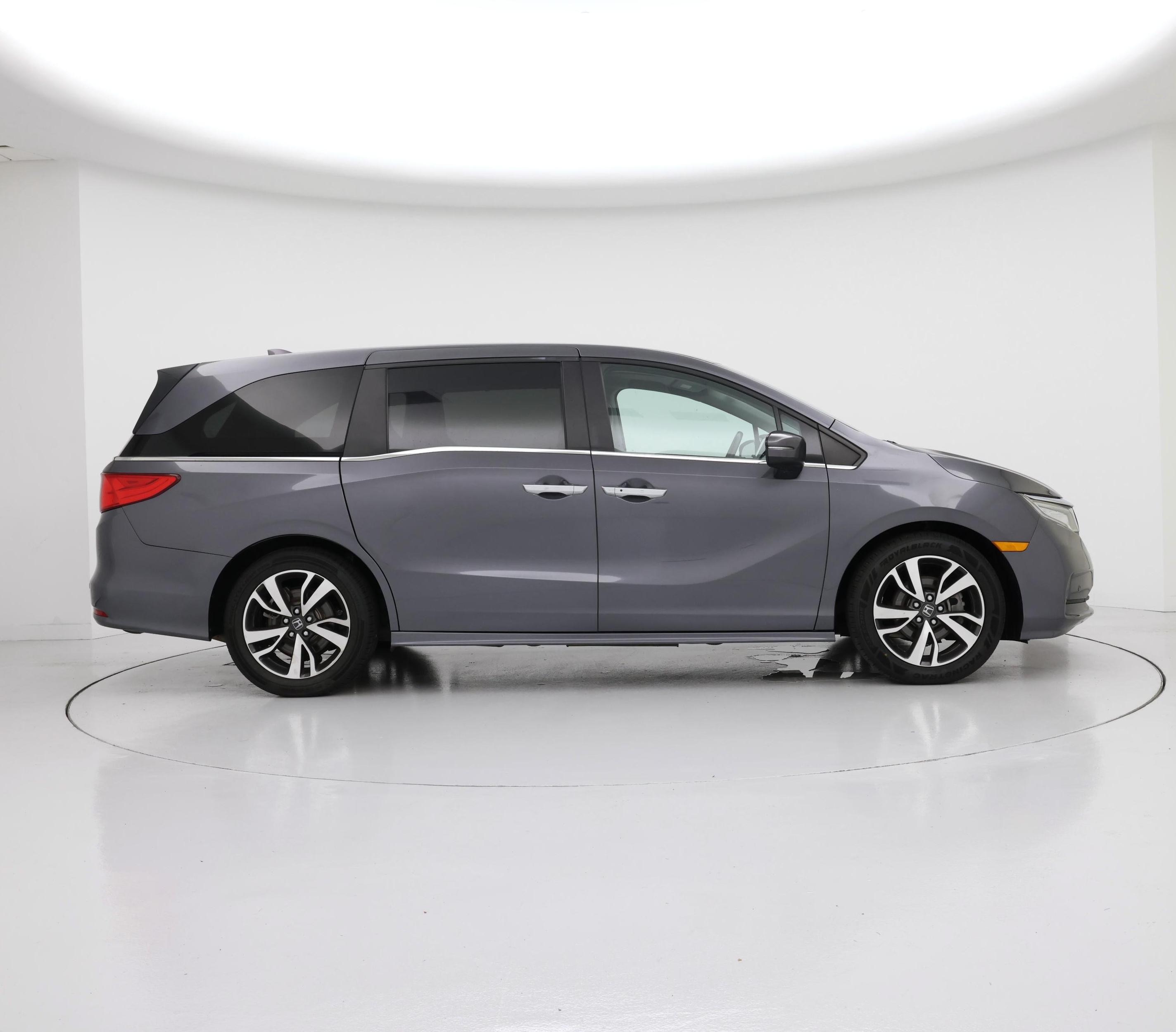 Thumbnail: 2023 Honda Odyssey - 7