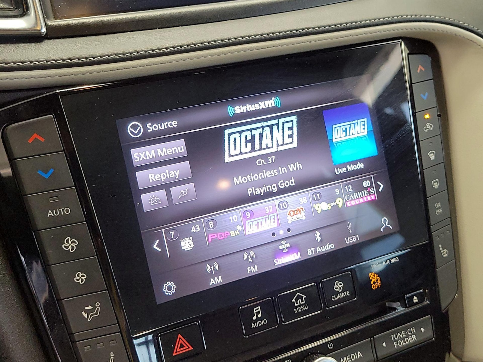 2023 INFINITI QX55 Luxe - Photo 16