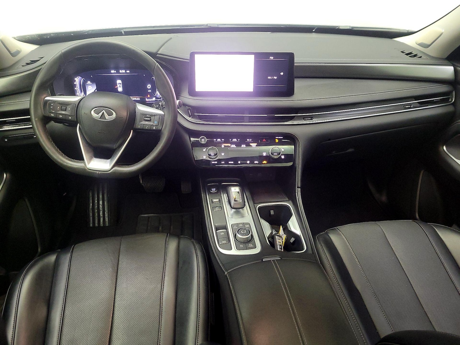 2023 INFINITI QX60 LUXE - Photo 10