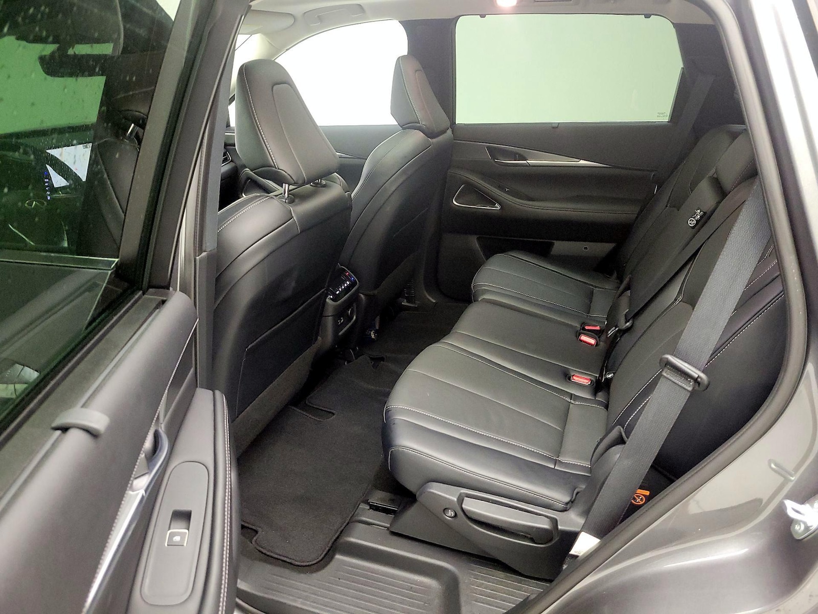 2023 INFINITI QX60 LUXE - Photo 22