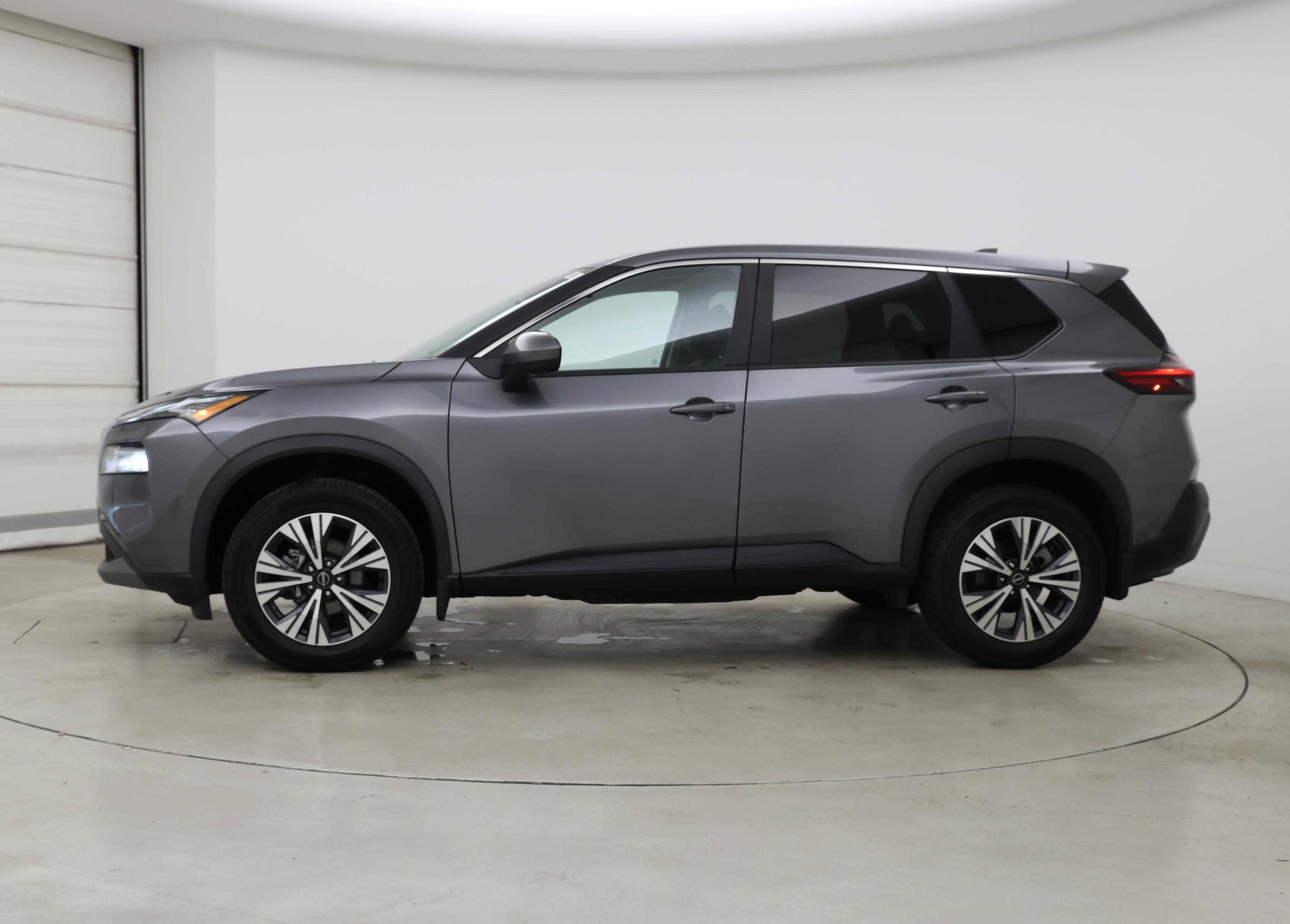 Thumbnail: 2023 Nissan Rogue - 3