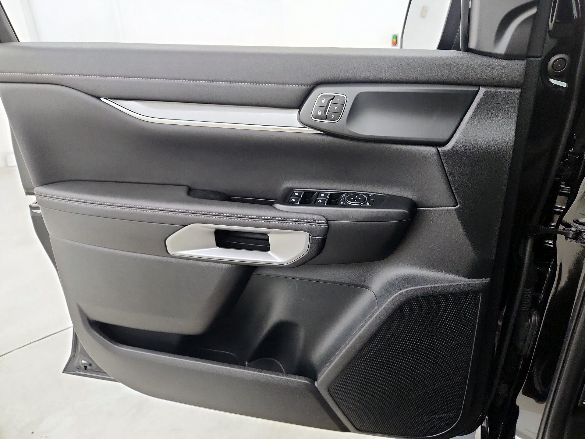Thumbnail: 2024 Ford Ranger - 12