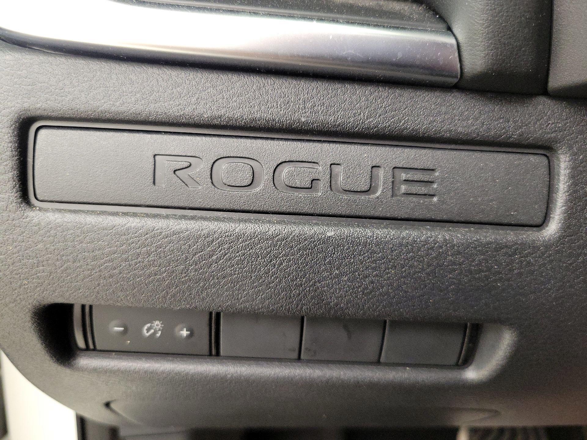 Thumbnail: 2023 Nissan Rogue - 13