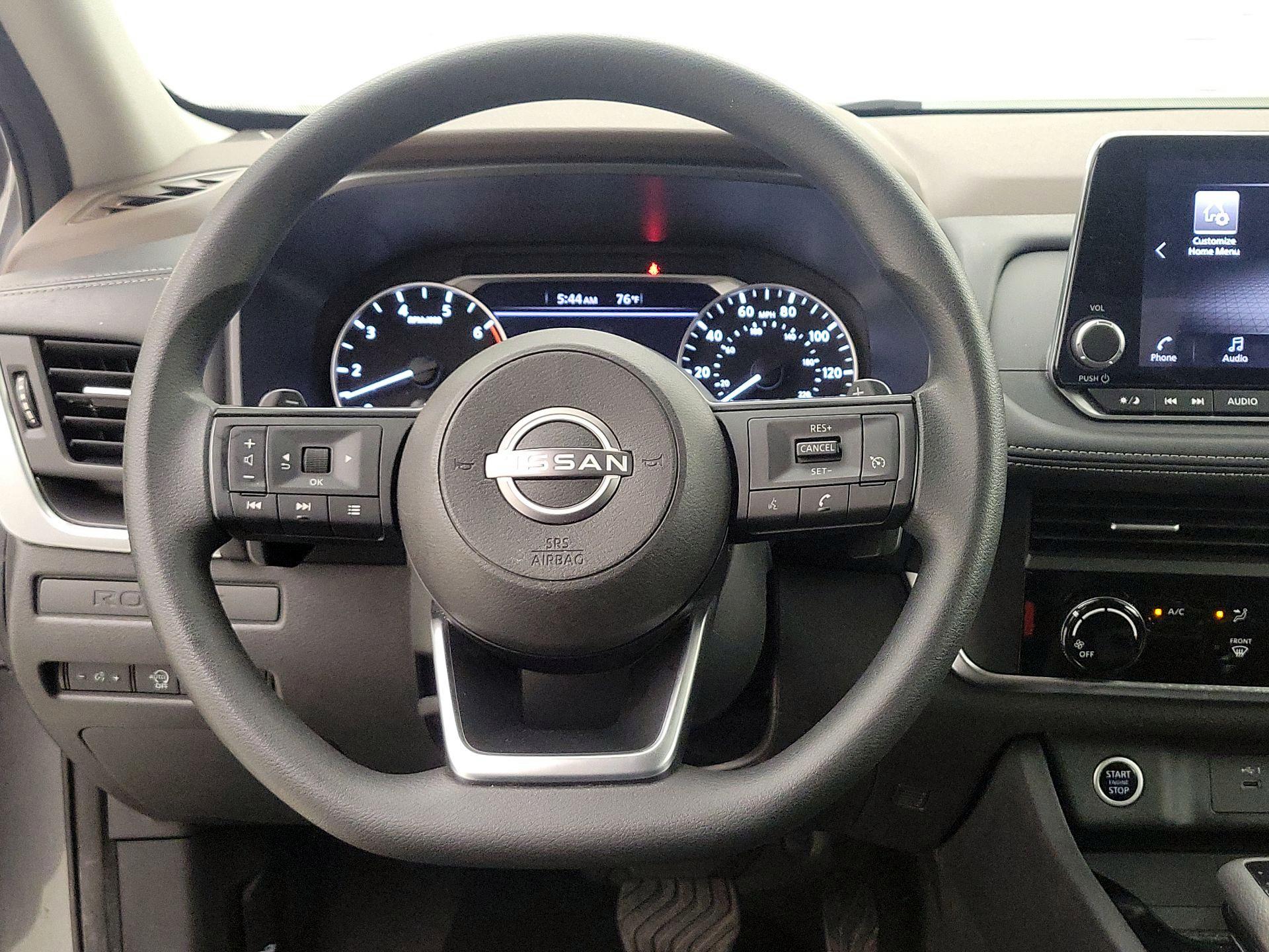 Thumbnail: 2023 Nissan Rogue - 10