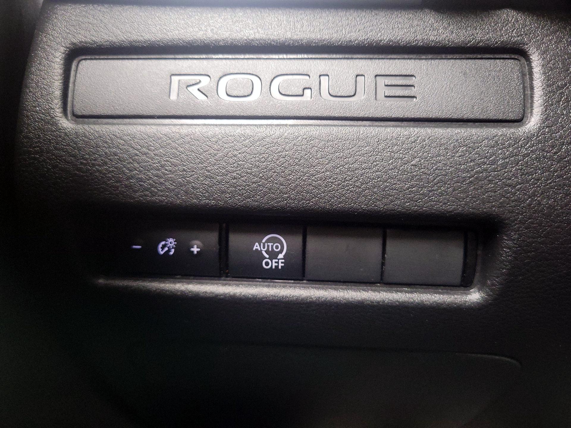 Thumbnail: 2023 Nissan Rogue - 13