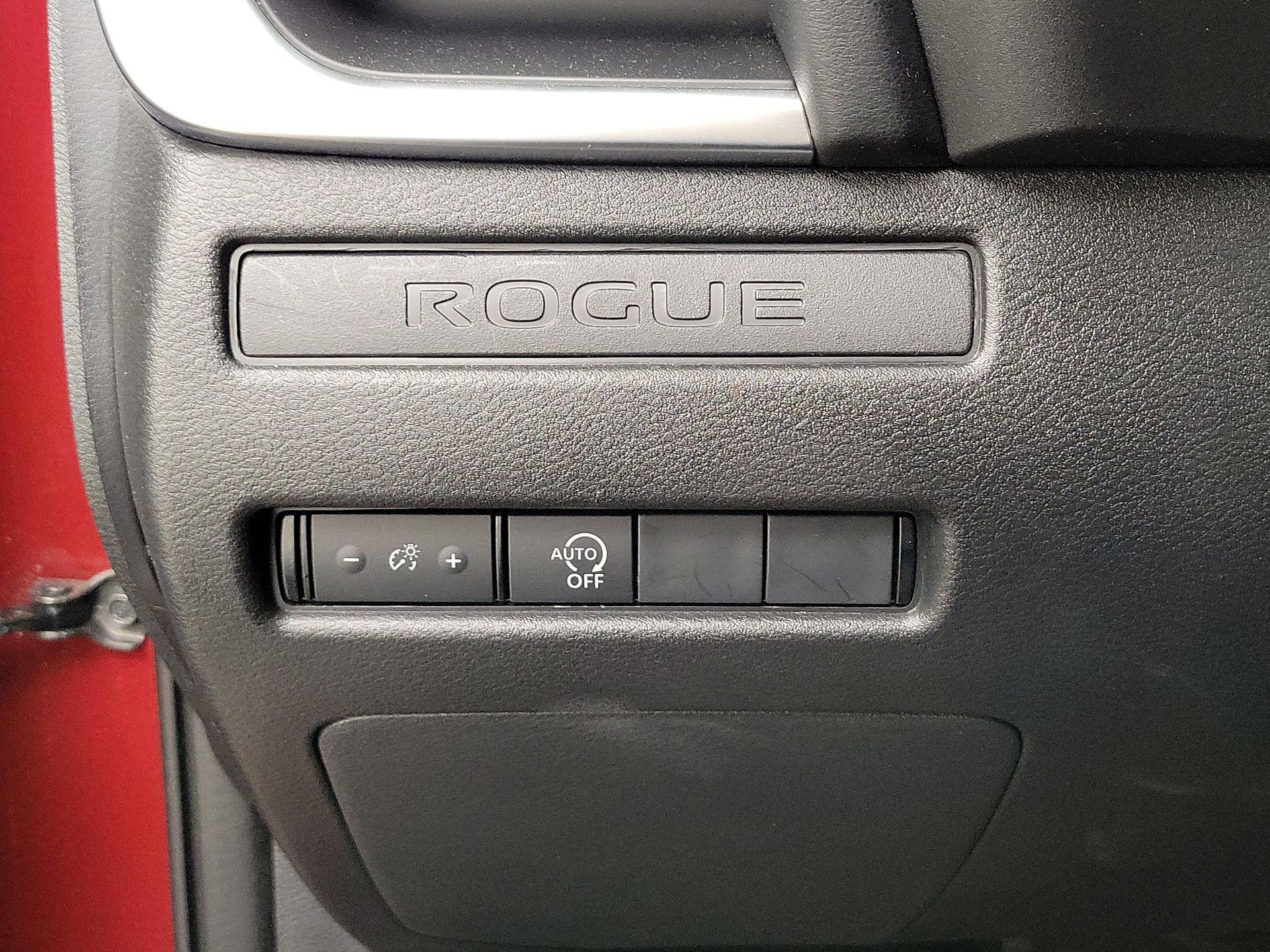 Thumbnail: 2023 Nissan Rogue - 13