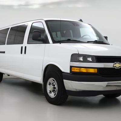 2024 Chevrolet Express 3500 LS