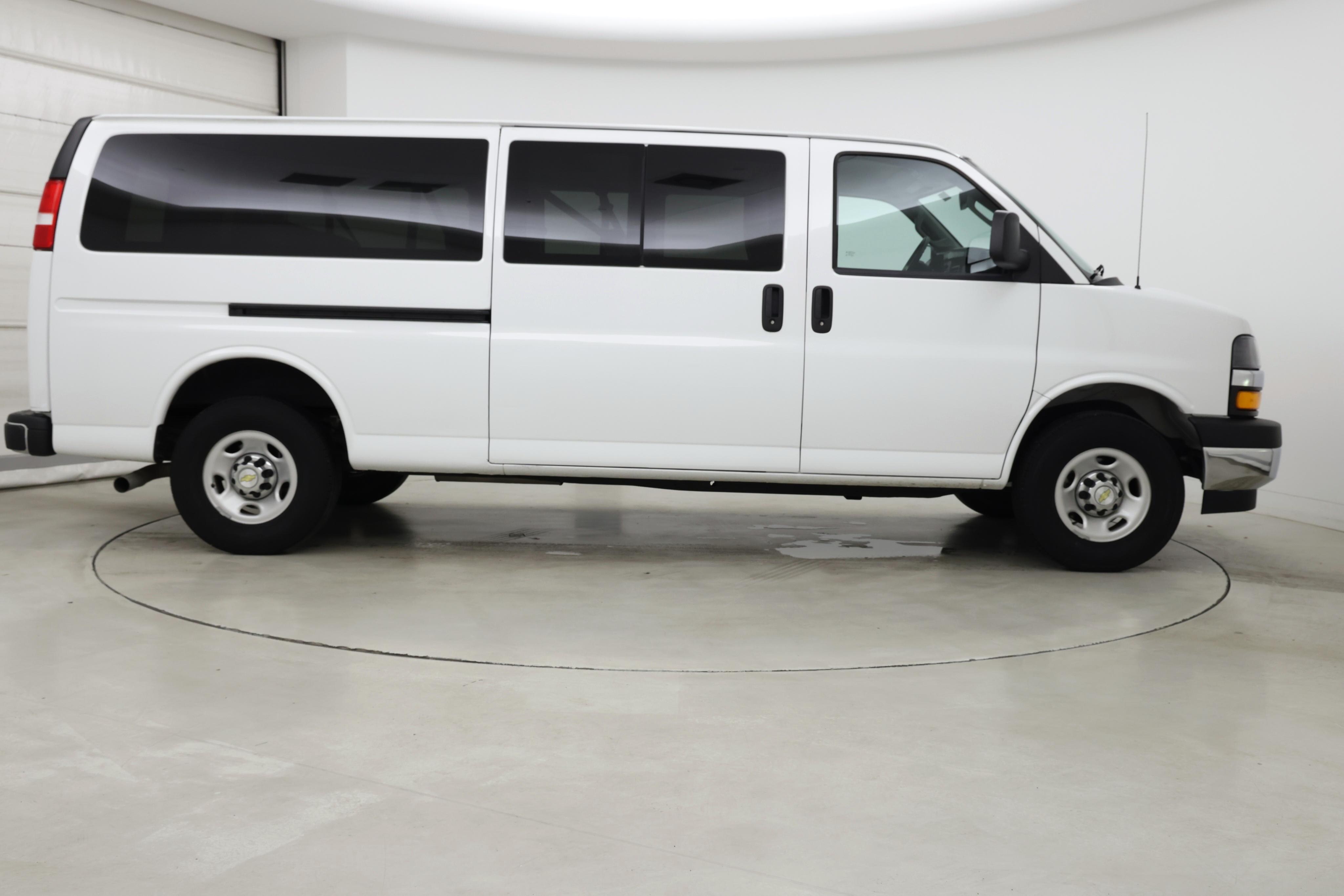 Thumbnail: 2024 Chevrolet Express - 7