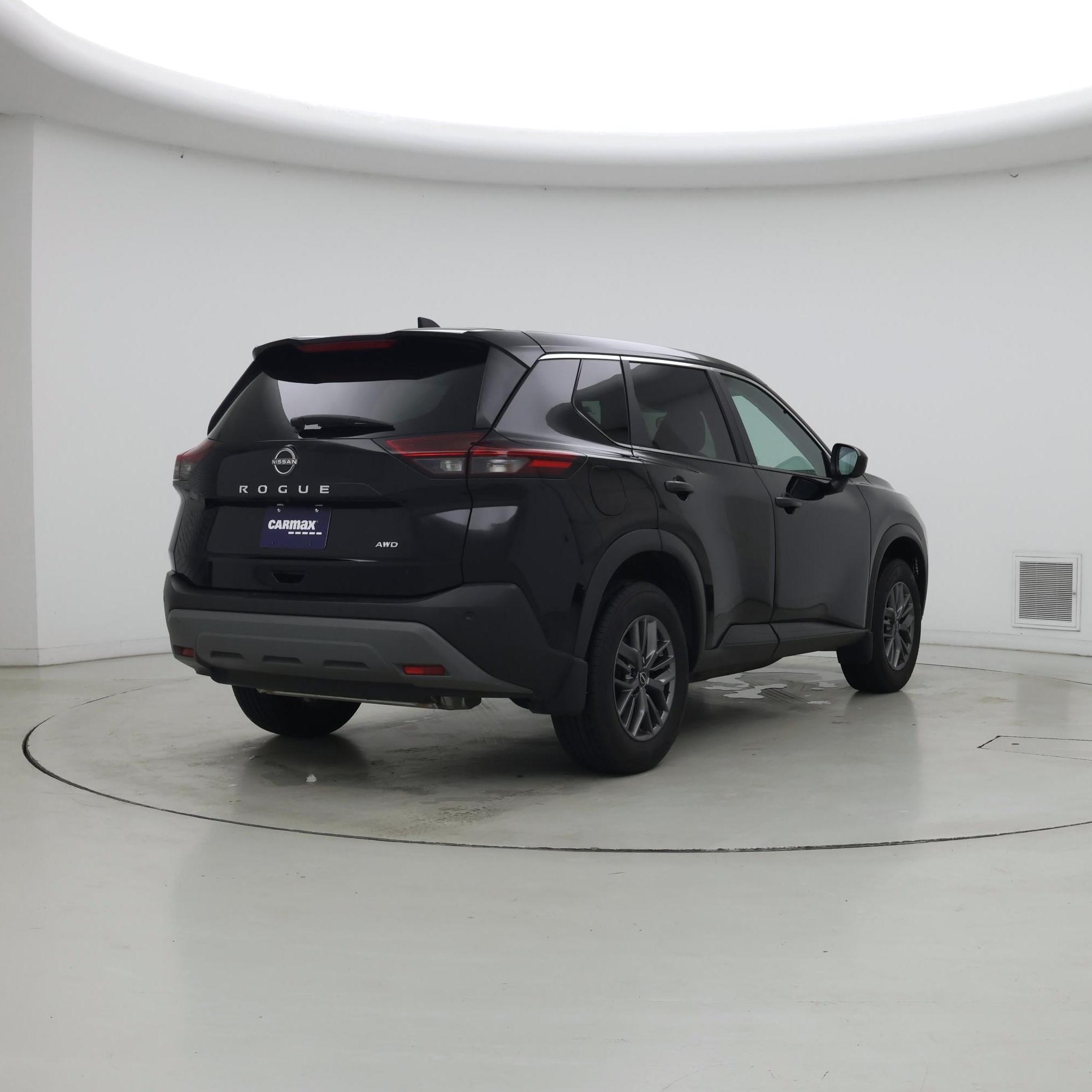 Thumbnail: 2023 Nissan Rogue - 8