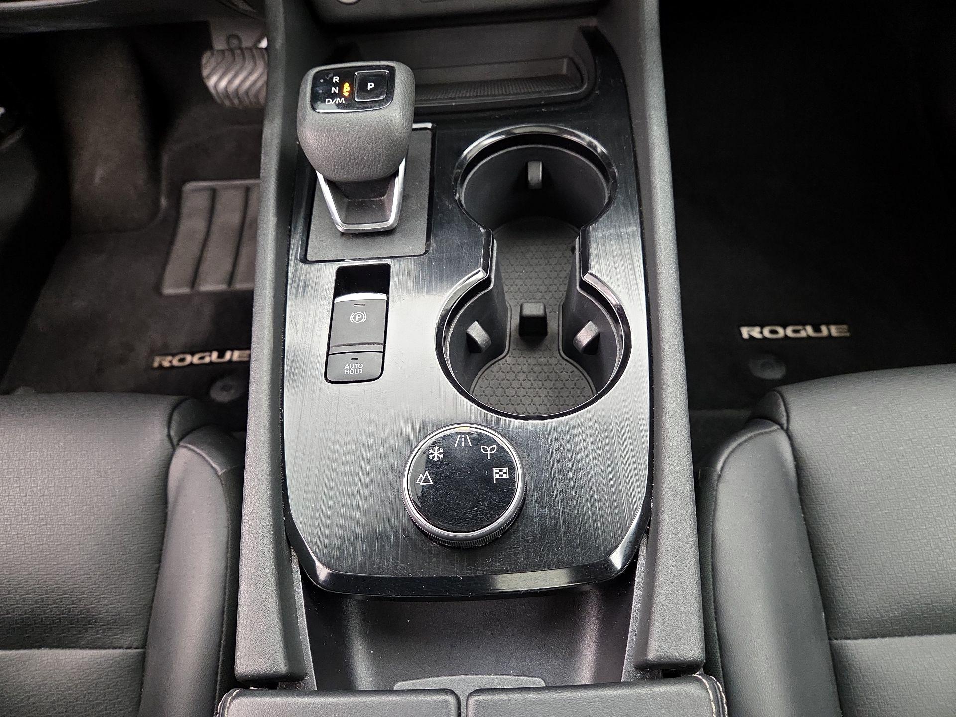 Thumbnail: 2023 Nissan Rogue - 17