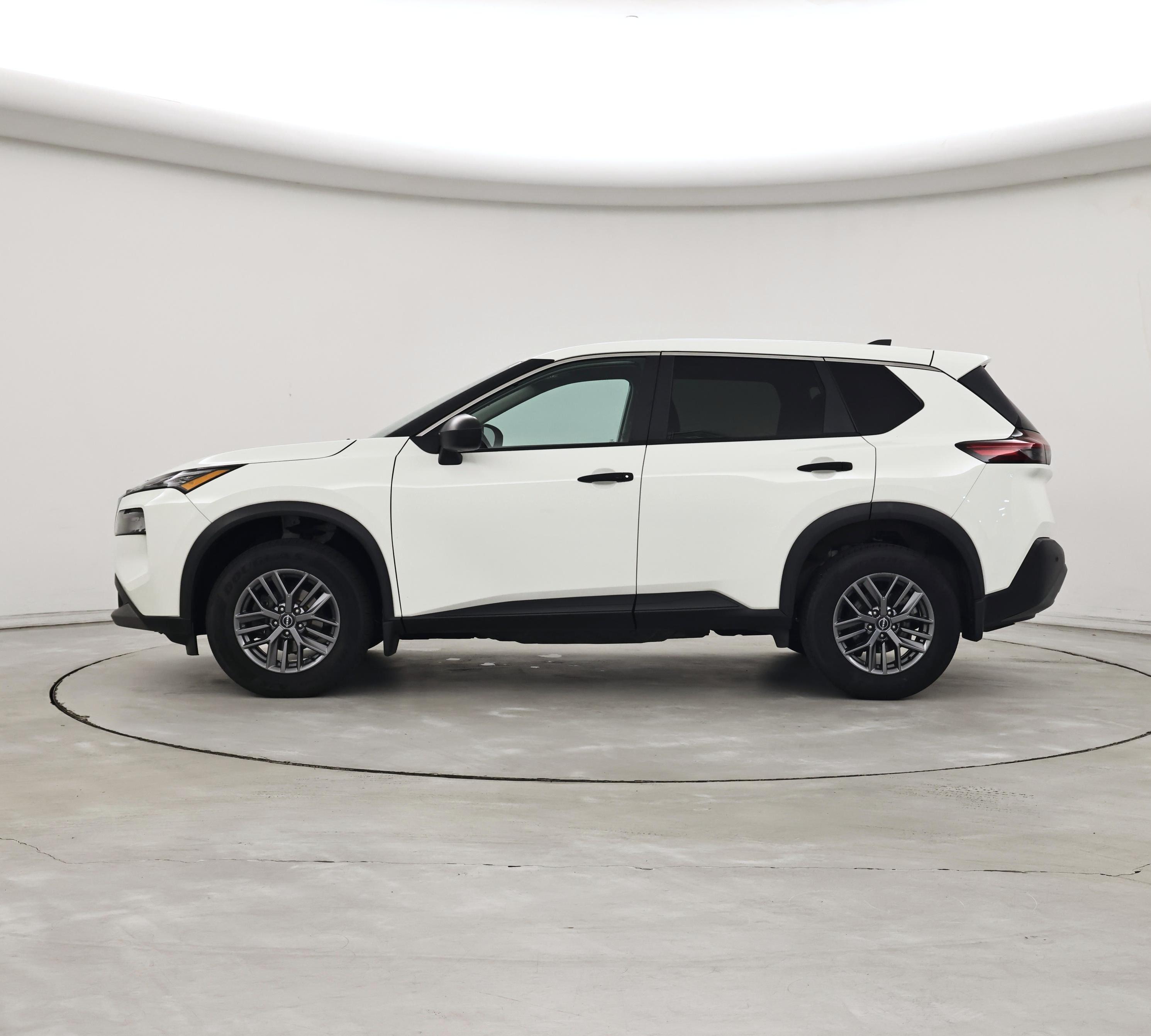 Thumbnail: 2023 Nissan Rogue - 3
