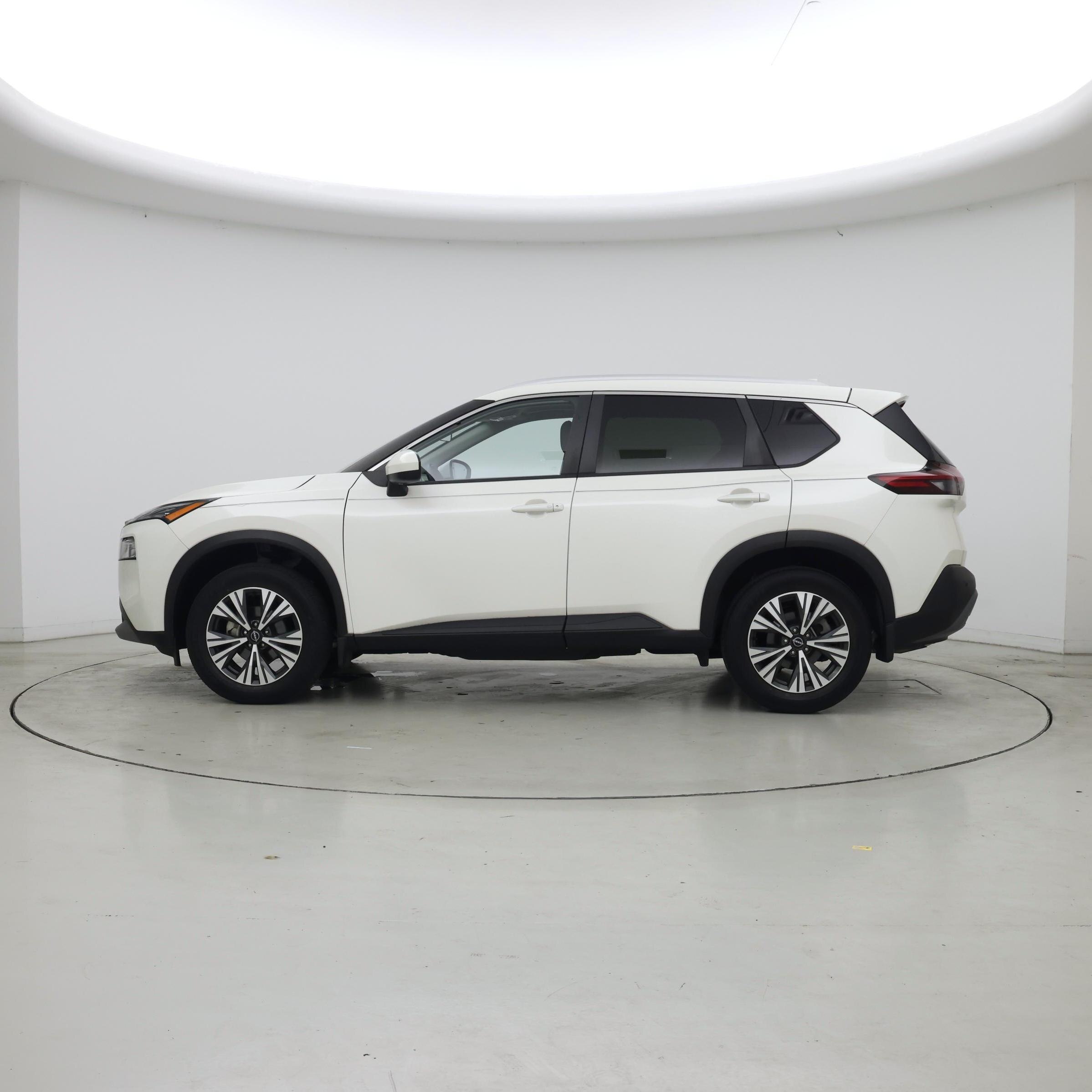 Thumbnail: 2023 Nissan Rogue - 3