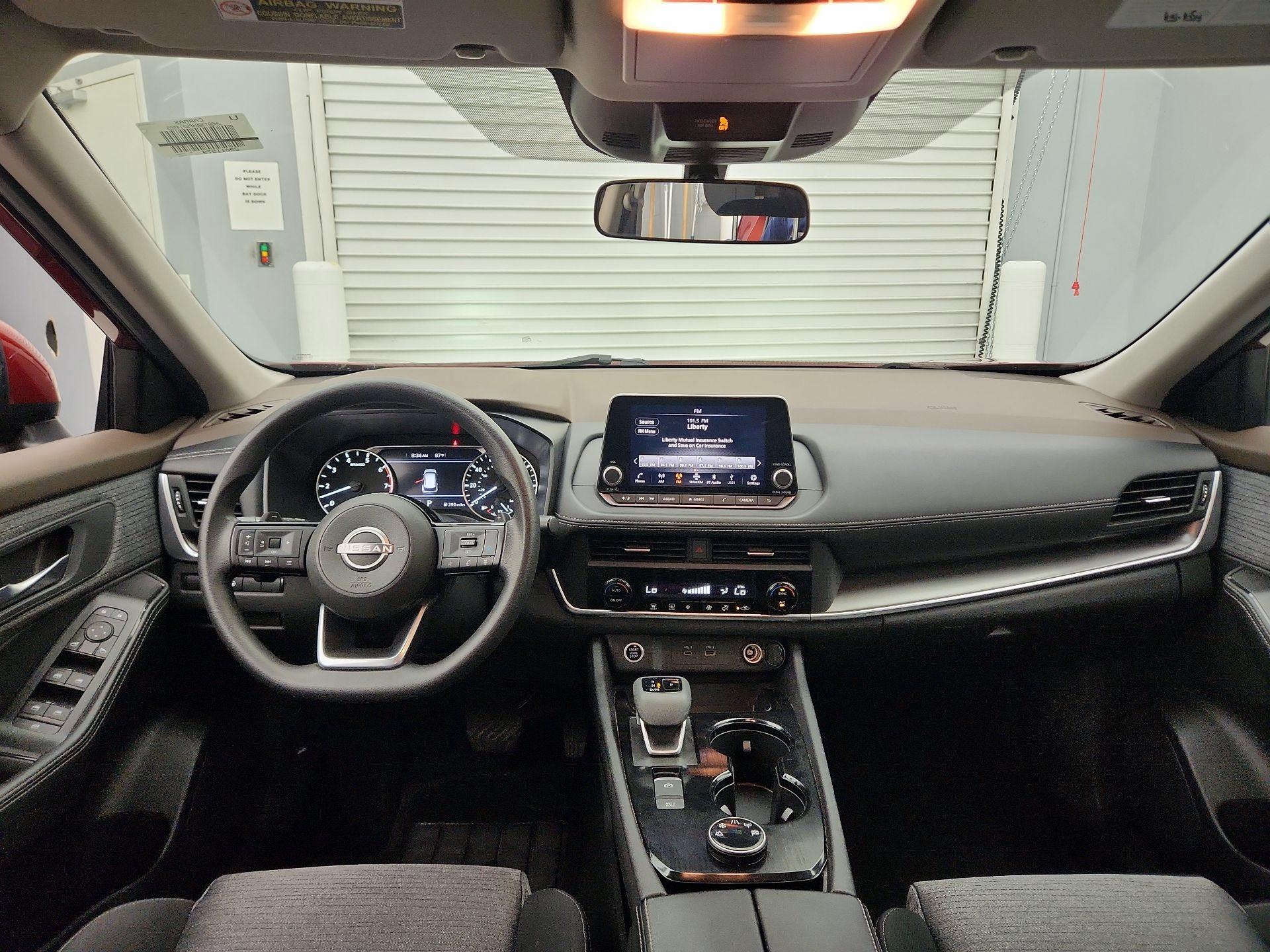 Thumbnail: 2023 Nissan Rogue - 9