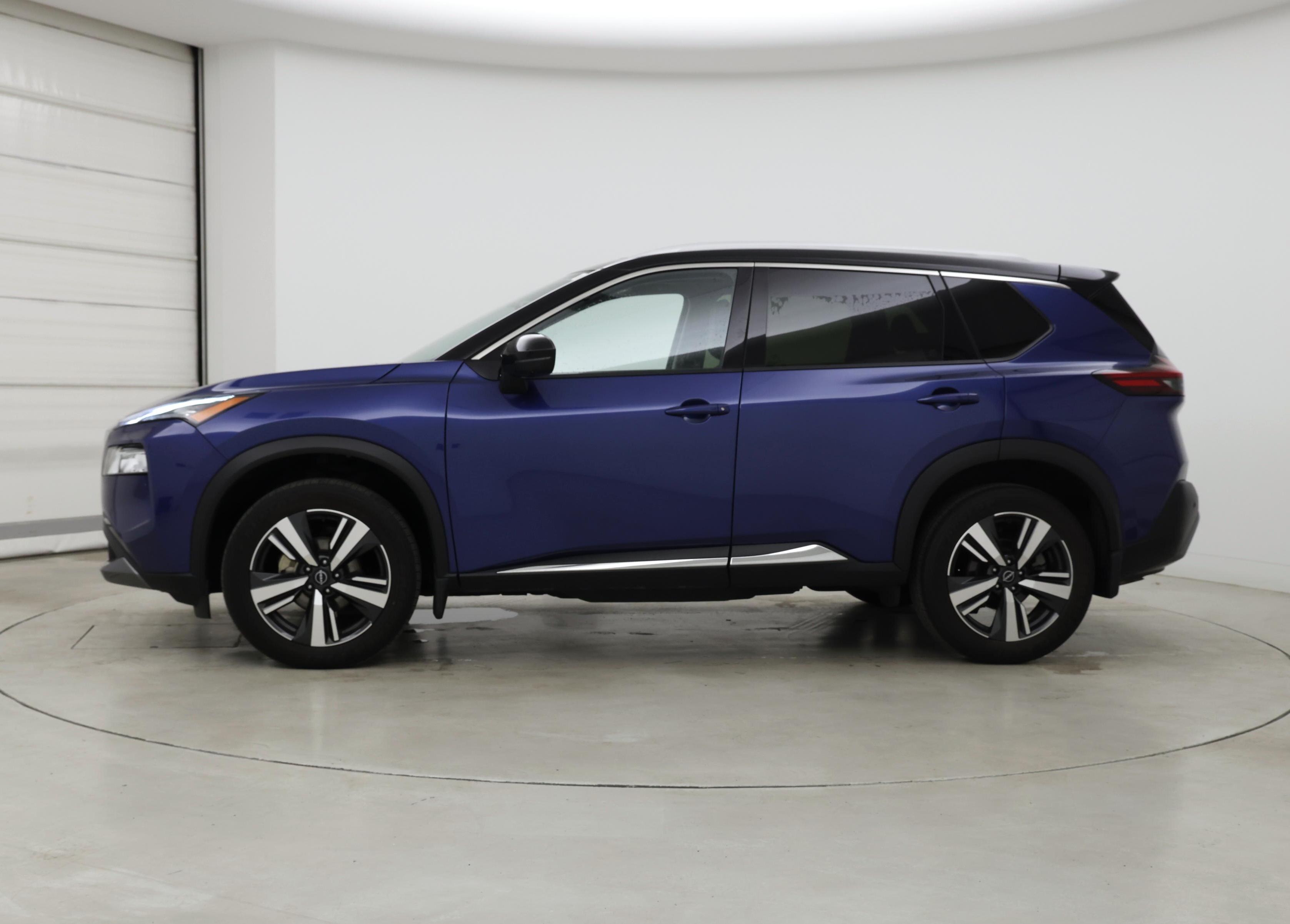 Thumbnail: 2023 Nissan Rogue - 3
