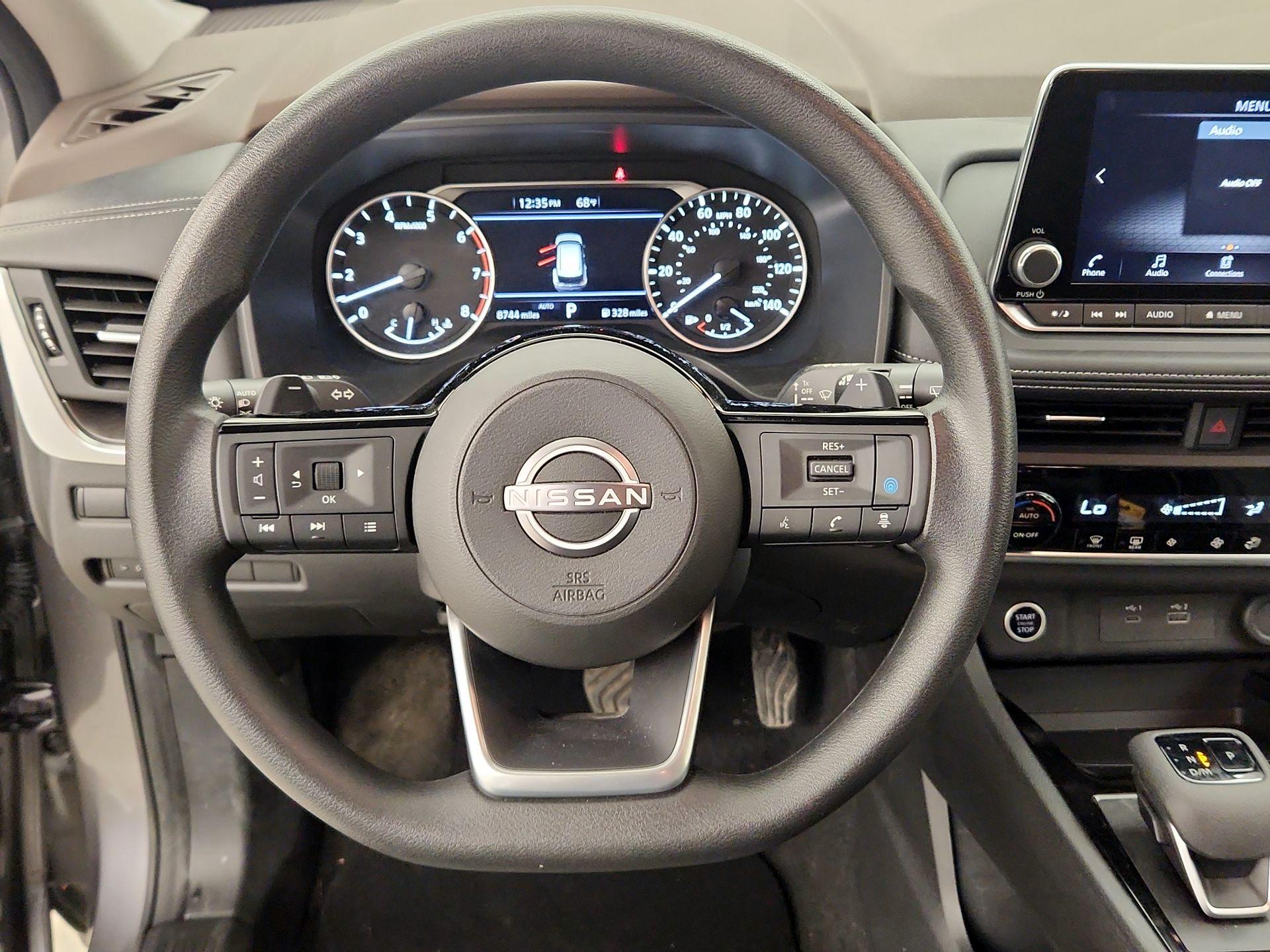 Thumbnail: 2023 Nissan Rogue - 10