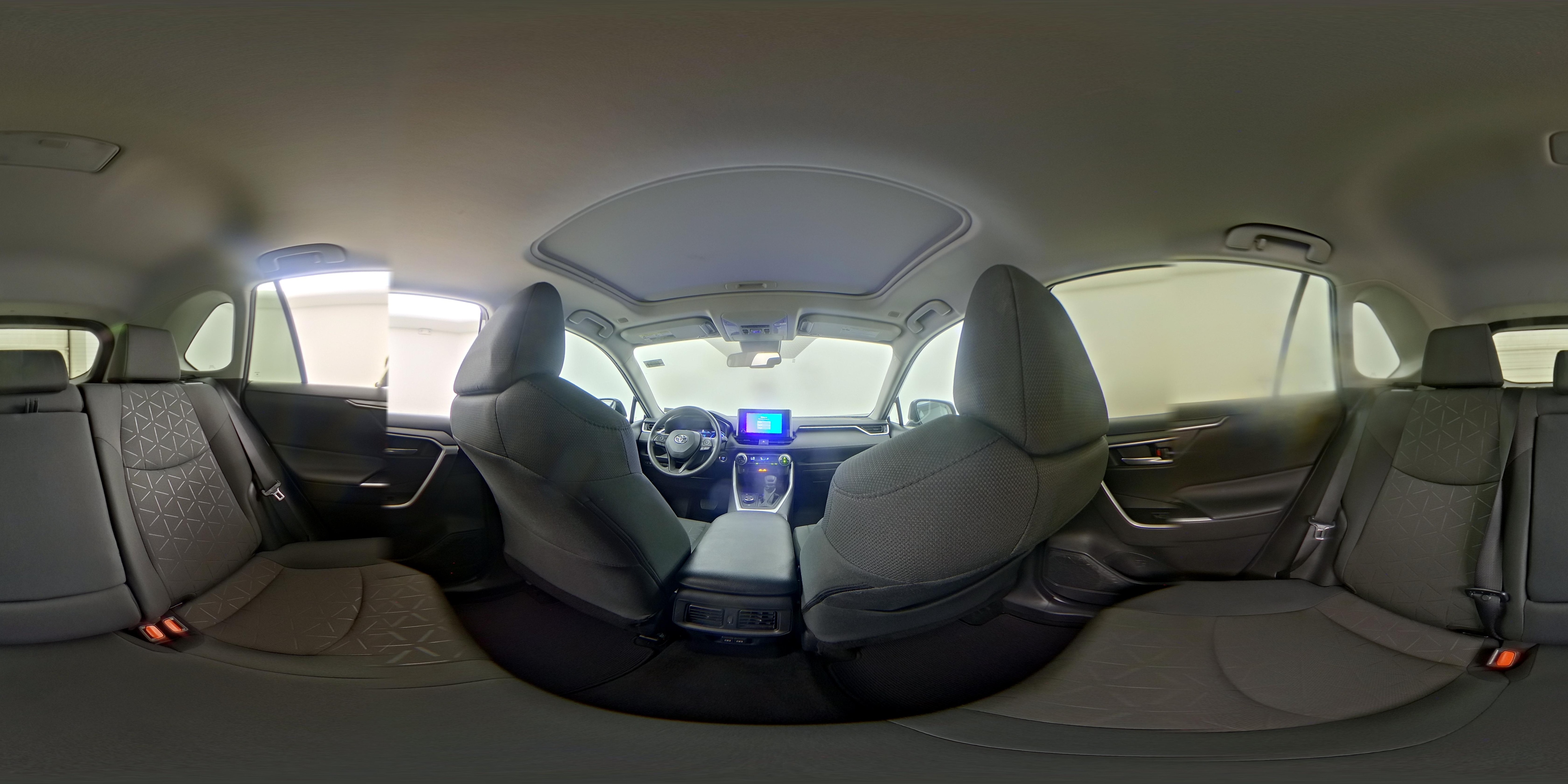 2023 Toyota RAV4 XLE - Photo 26