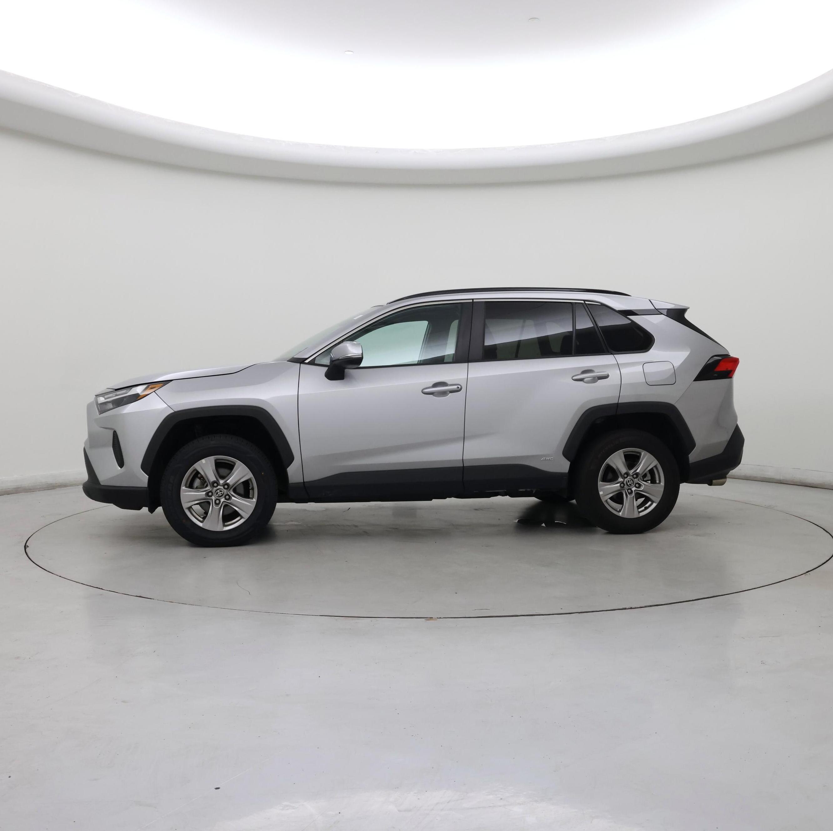 Thumbnail: 2023 Toyota RAV4 - 3