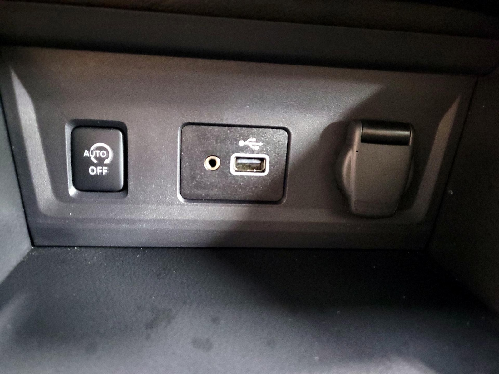 2024 Nissan Sentra S - Photo 19